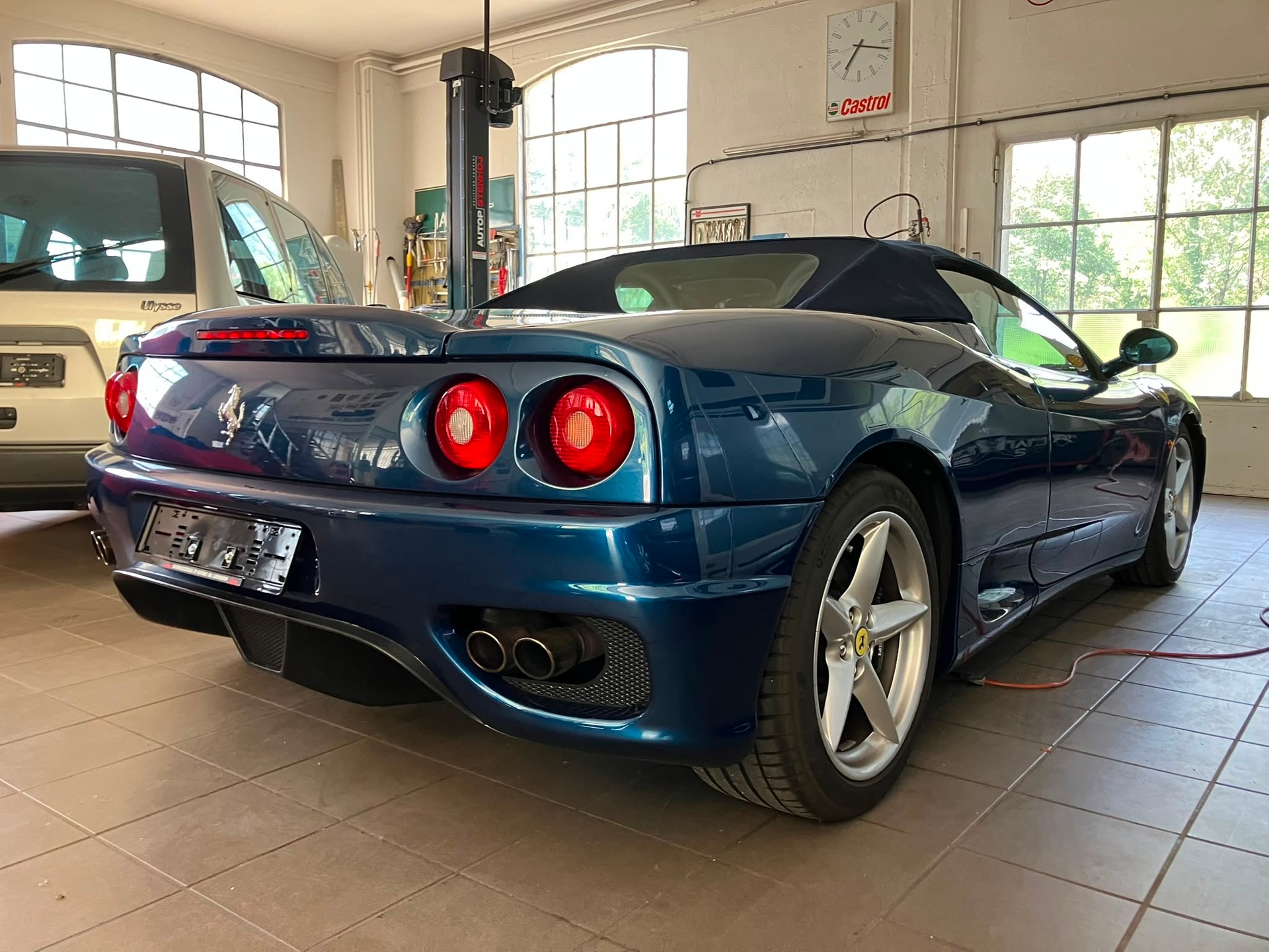 FERRARI F360 Spider-image-1