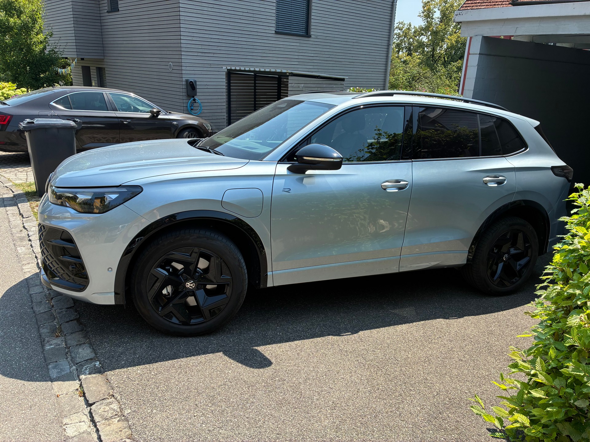 VW 1.5 TSI PHEV R-Line DSG-image-0