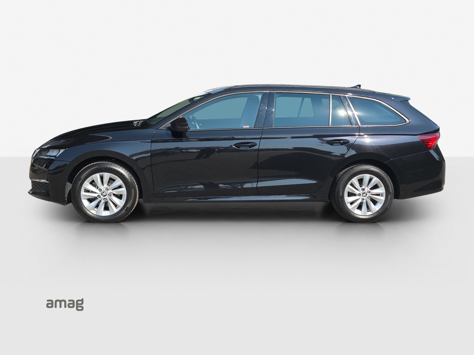 SKODA Octavia Combi 2.0 TDI DSG Selection-image-1