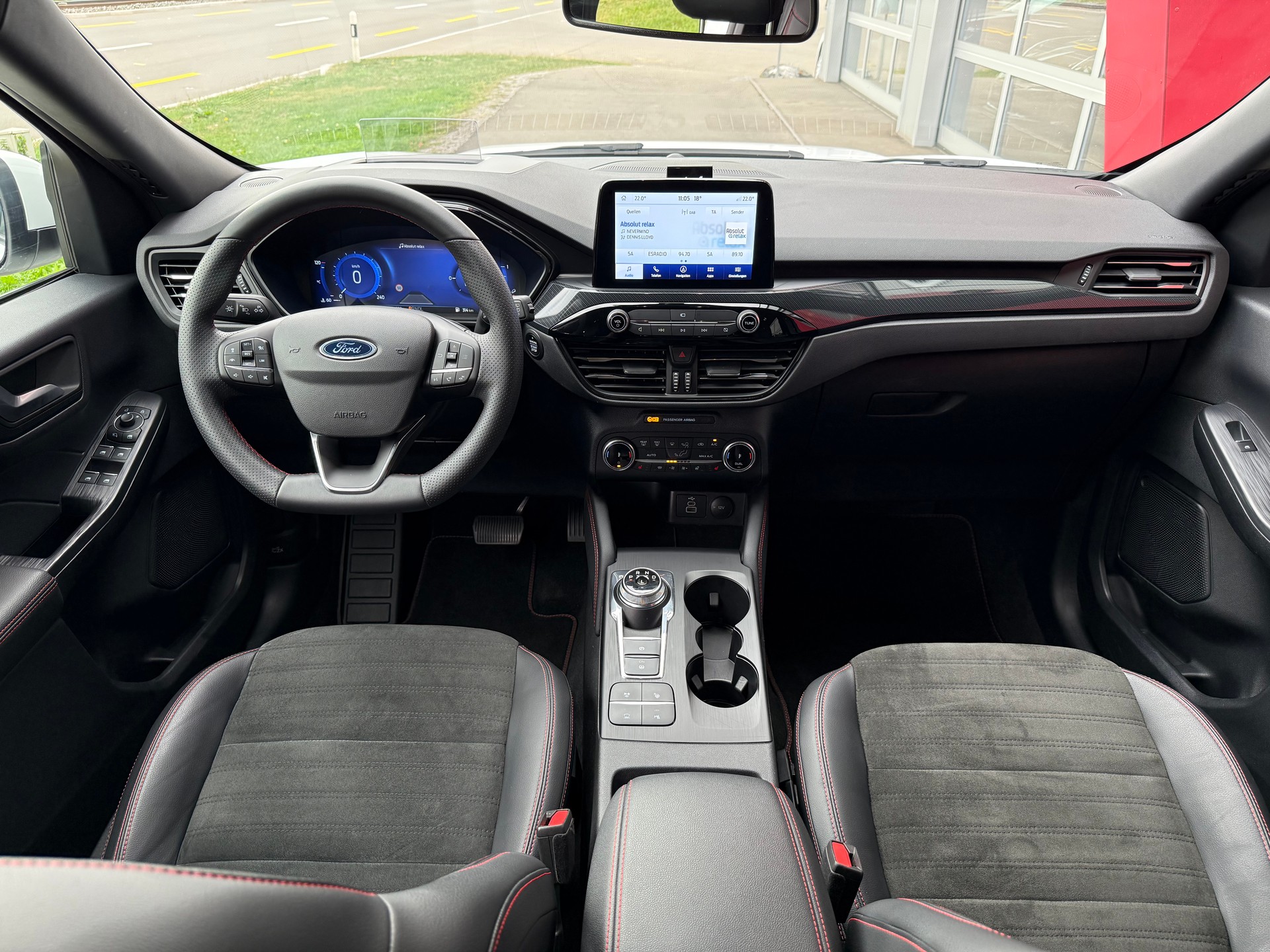 FORD Kuga 2.5 FHEV ST-Line X 4WD LEASING AB 423.87 CHF / MONAT-image-5