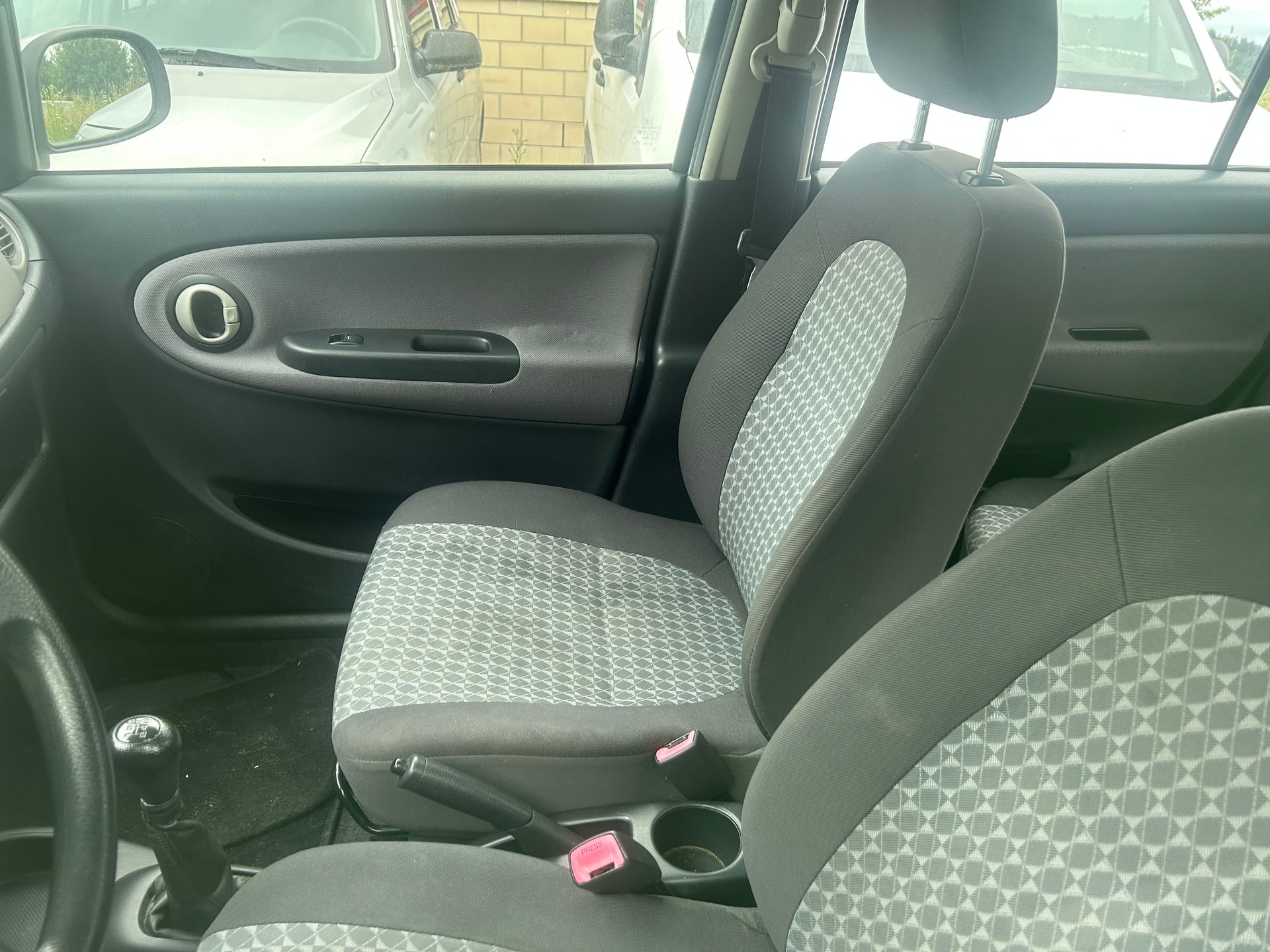 DAIHATSU Trevis 1.0-image-11