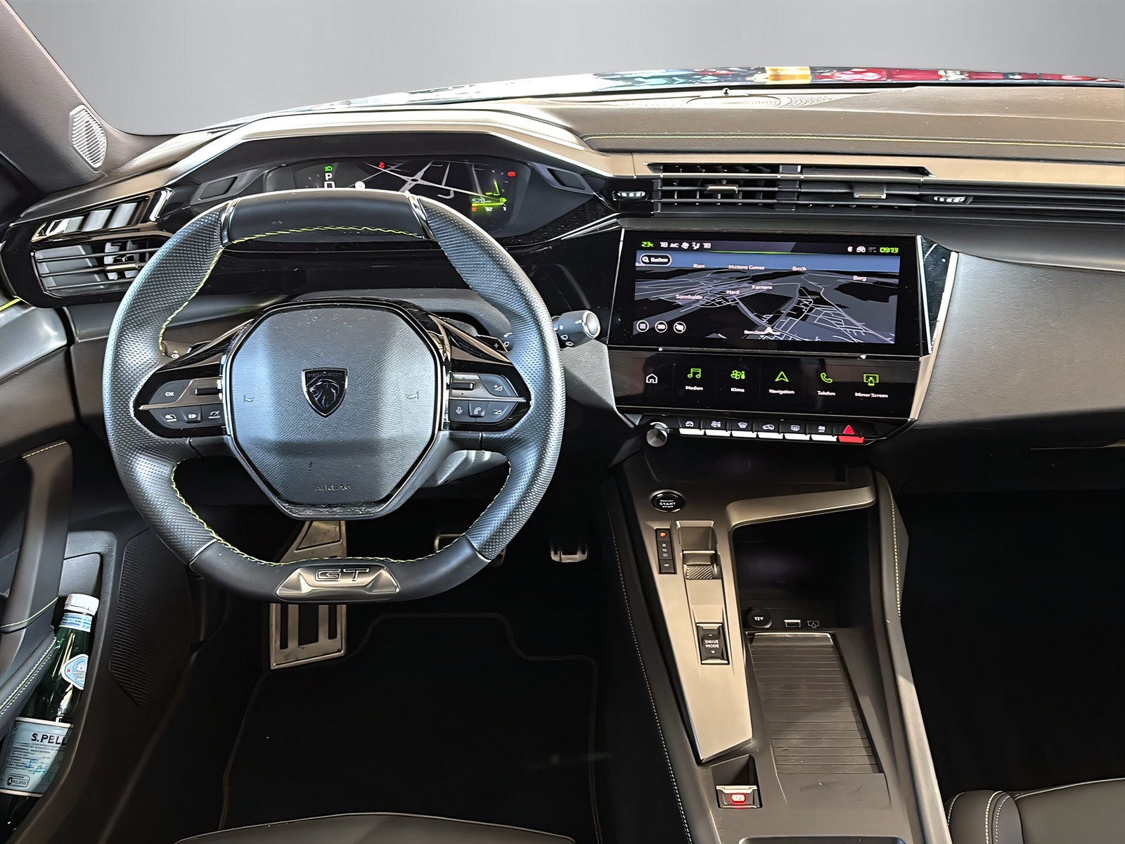 PEUGEOT 308 1.2 PureTech GT-image-4