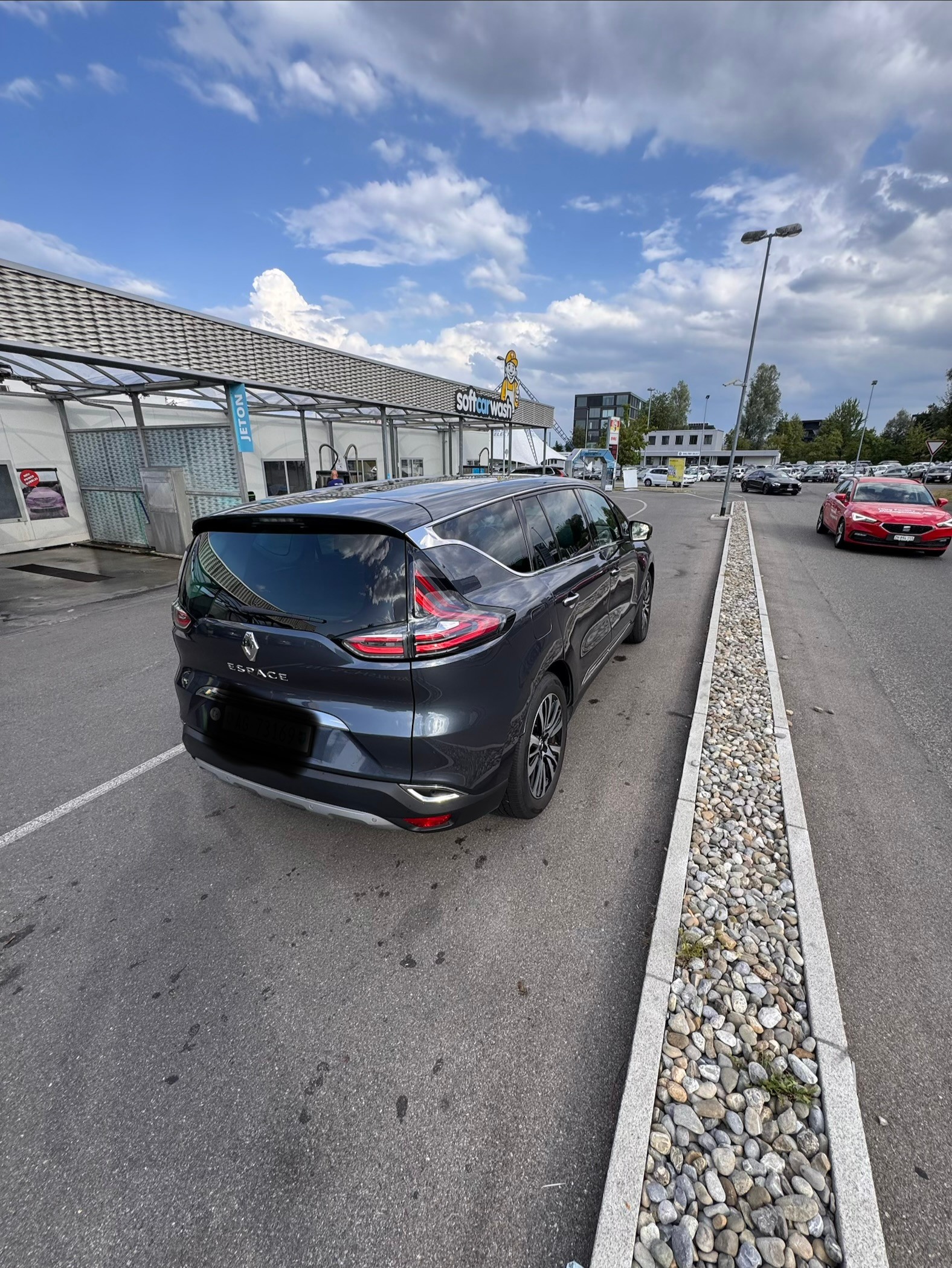 RENAULT 1.8 TCe 225 Initiale EDC-image-0