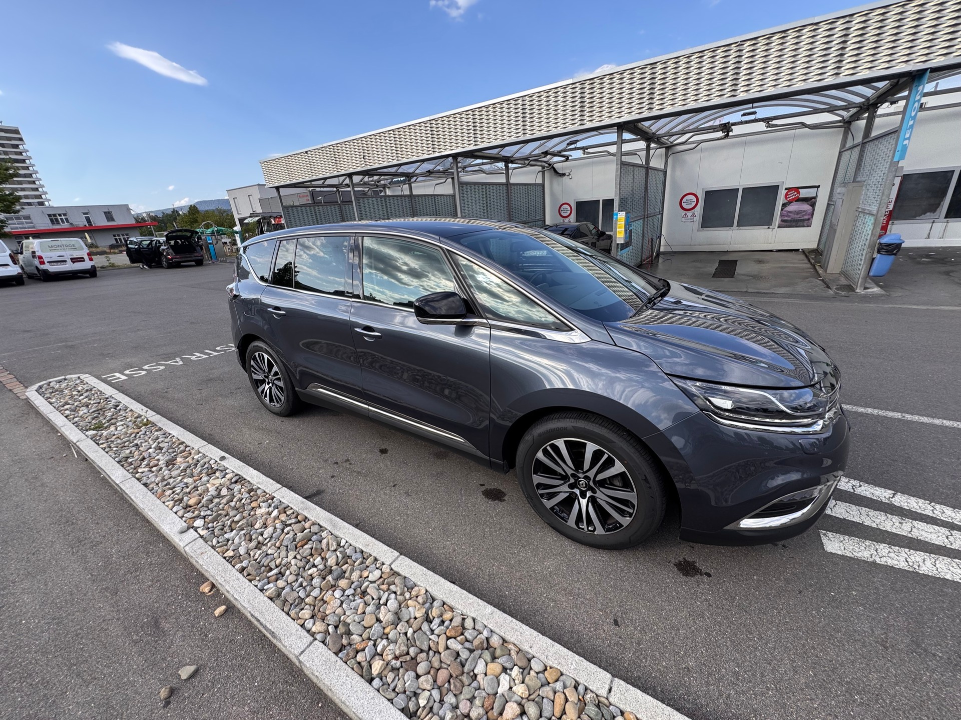 RENAULT 1.8 TCe 225 Initiale EDC-image-5