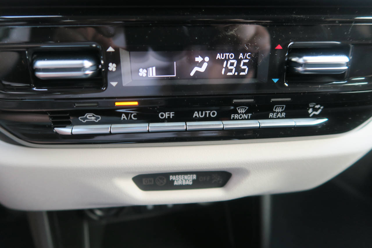 SUZUKI Swift 1.2 Piz Sulai Top Hybrid 4x4-image-13