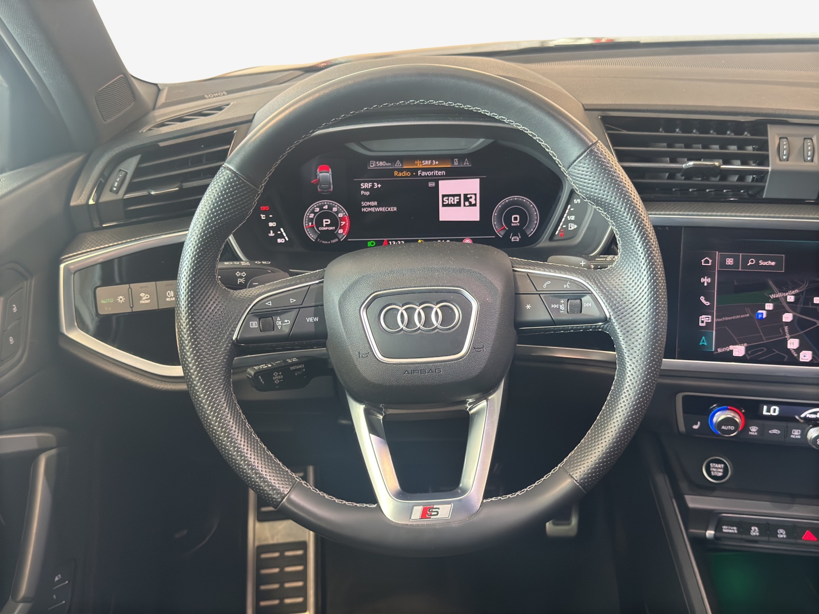 AUDI Q3 Sportback 40 TFSI S line quattro S-tronic-image-9