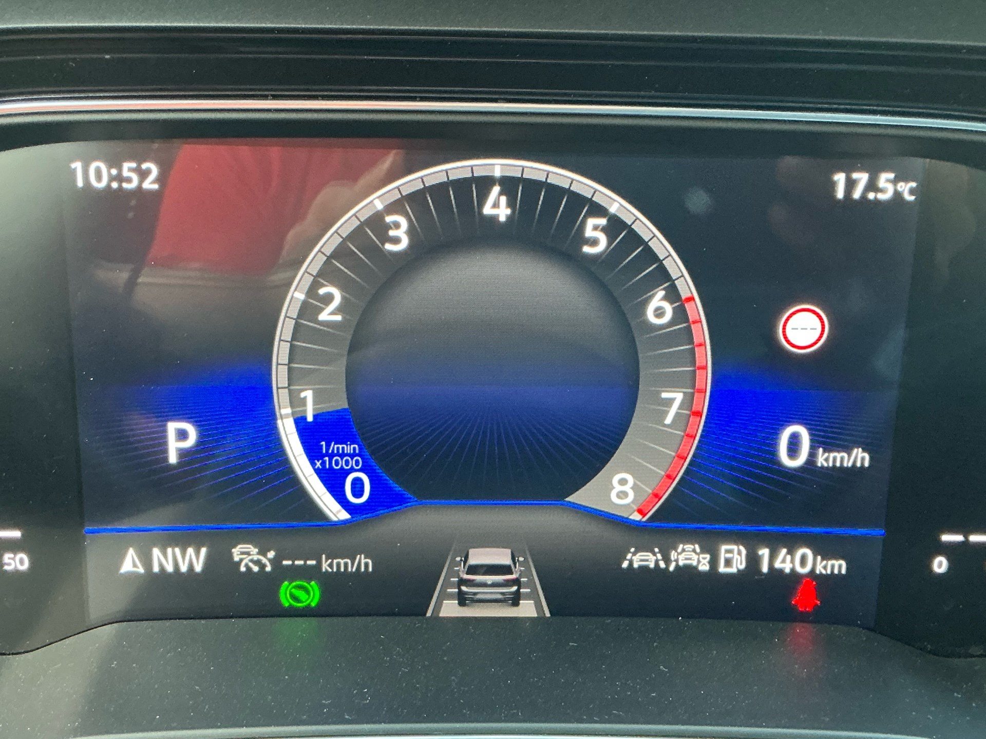 VW Taigo 1.5 TSI R-Line *** BLACK STYLE DESIGN MIT ANHÄNGERKUPPLUNG ***-image-10