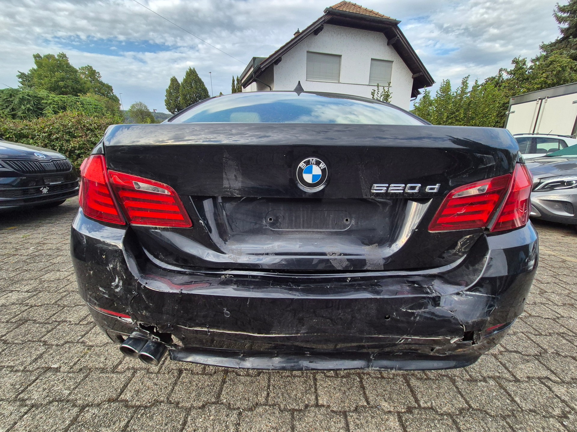 BMW 520d Steptronic-image-5