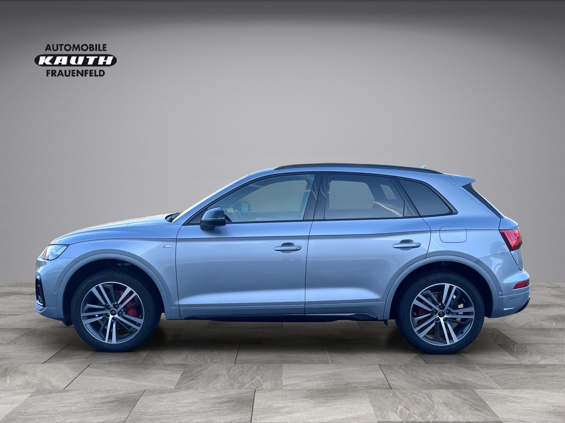 AUDI Q5 55 TFSI e PHEV S line quattro S-tronic*Panodach, AHK, (5-Jahre Garantie)-image-1