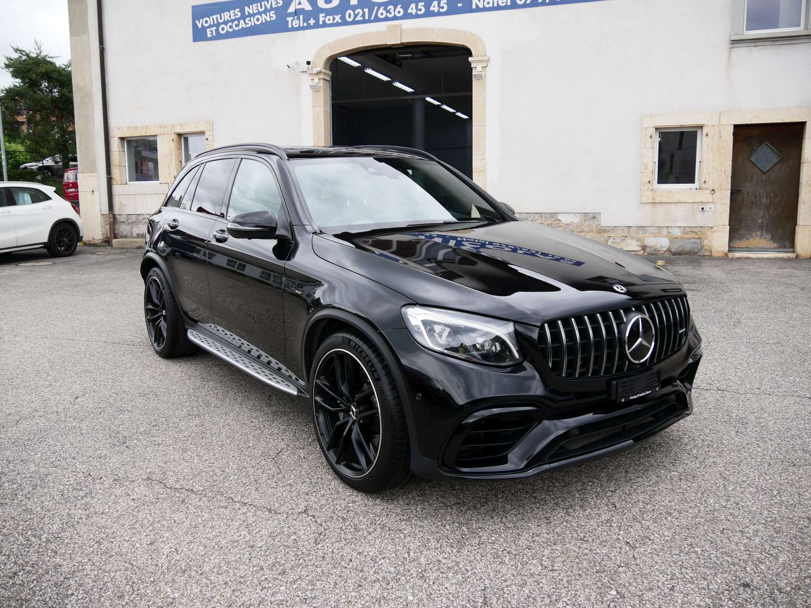 MERCEDES-BENZ GLC 63 AMG 4Matic+ 9G-Tronic-image-5