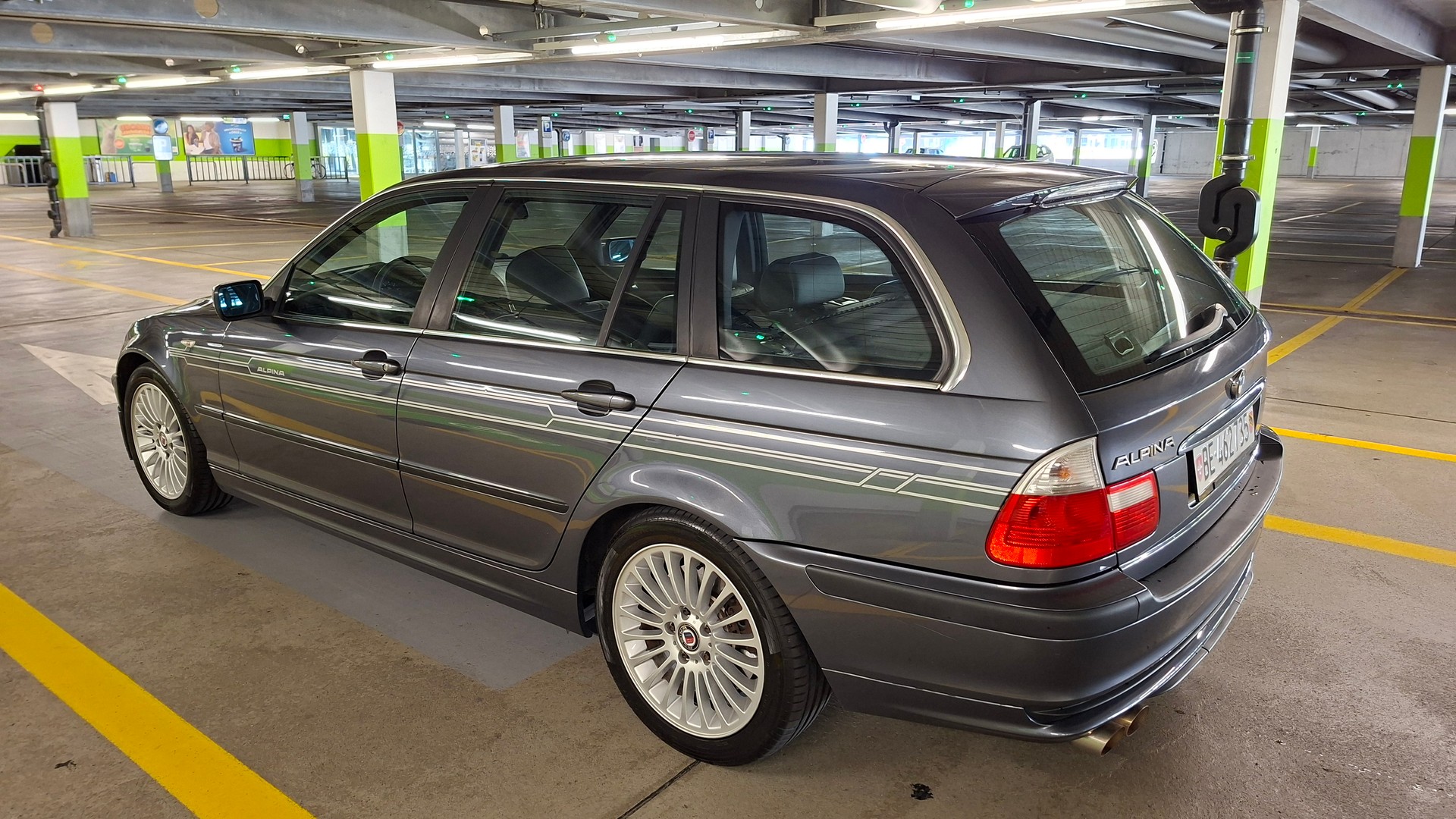 BMW-ALPINA 3.3 4x4-image-5