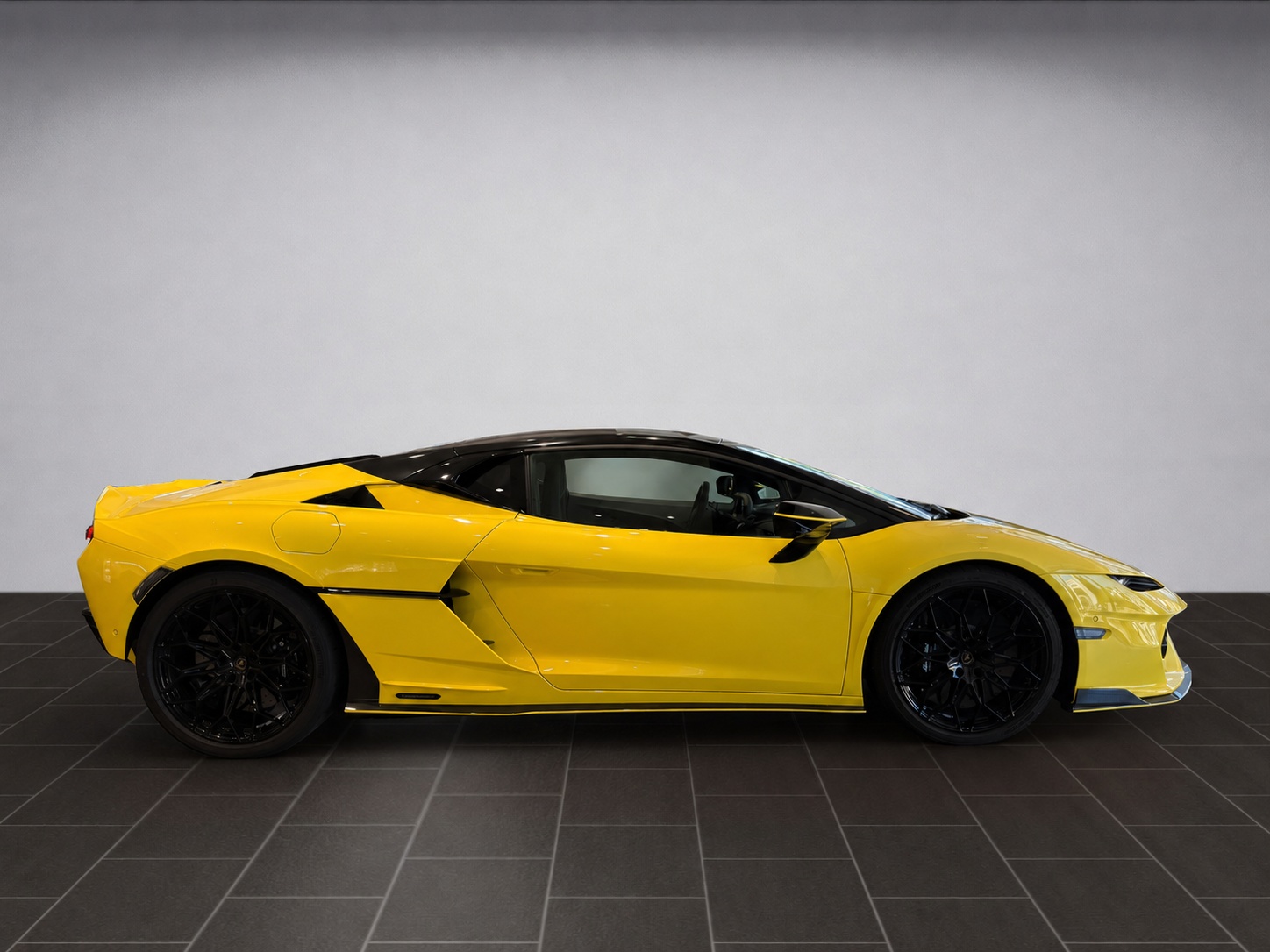 LAMBORGHINI Temerario Coupé 4.0-image-1