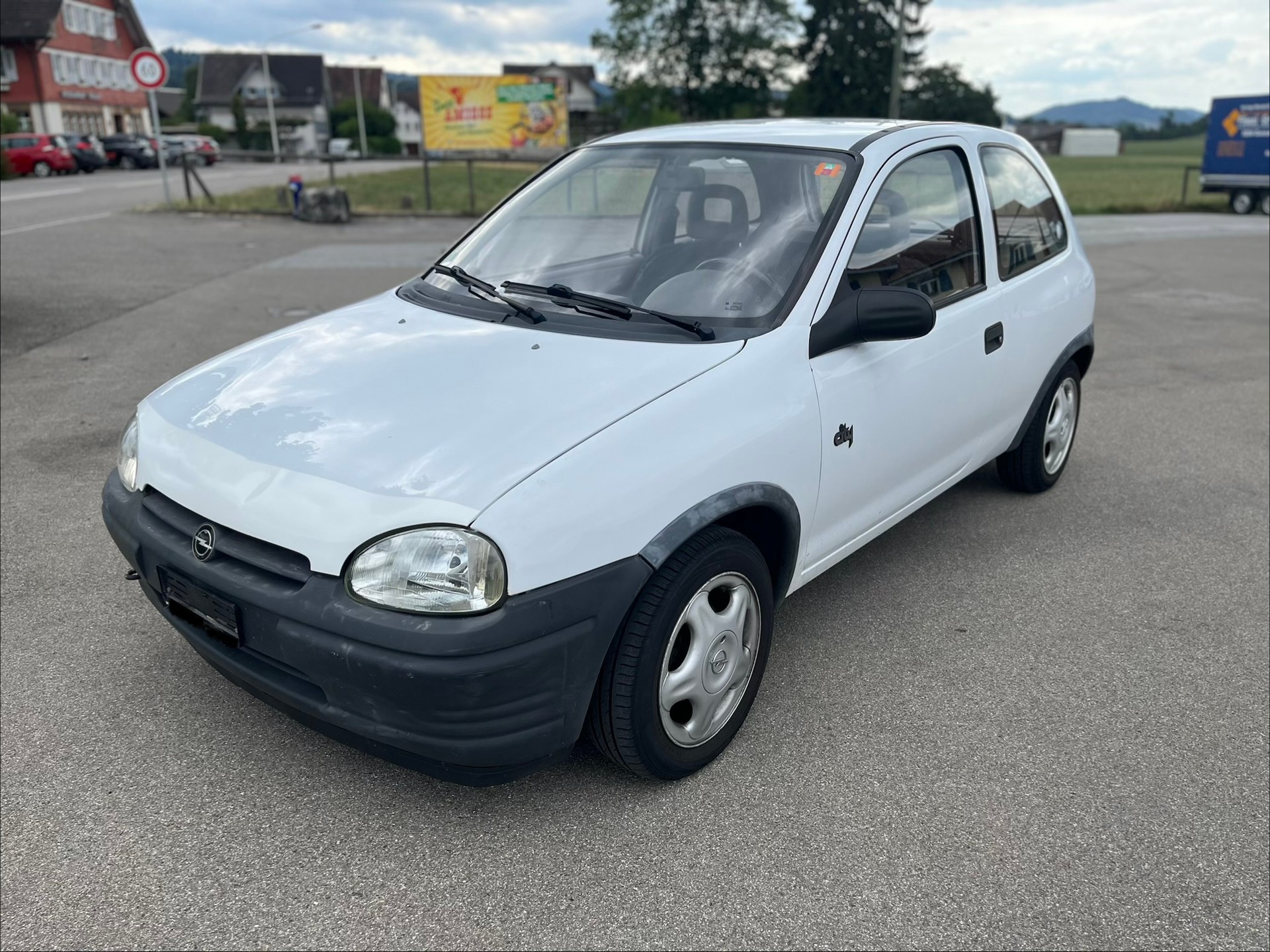 OPEL Corsa 1.2 City-image-0