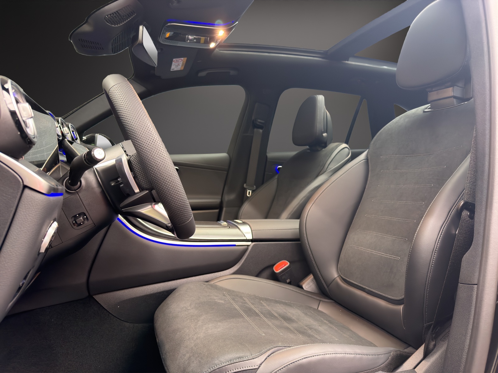 MERCEDES-BENZ GLC 300 e 4MATIC with EQ-Star Hybrid-image-8