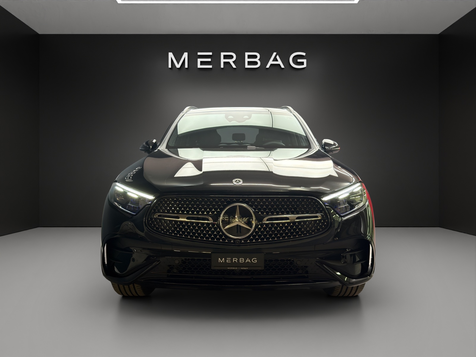MERCEDES-BENZ GLC 300 e 4MATIC with EQ-Star Hybrid-image-1
