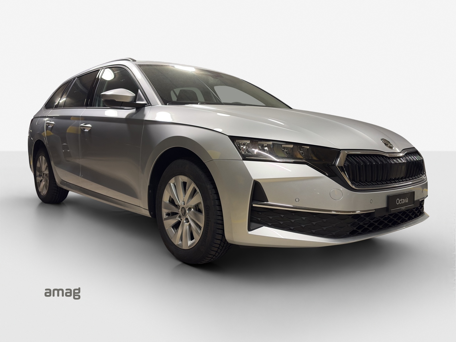 SKODA Octavia Combi 1.5 TSI mHEV DSG Selection-image-5