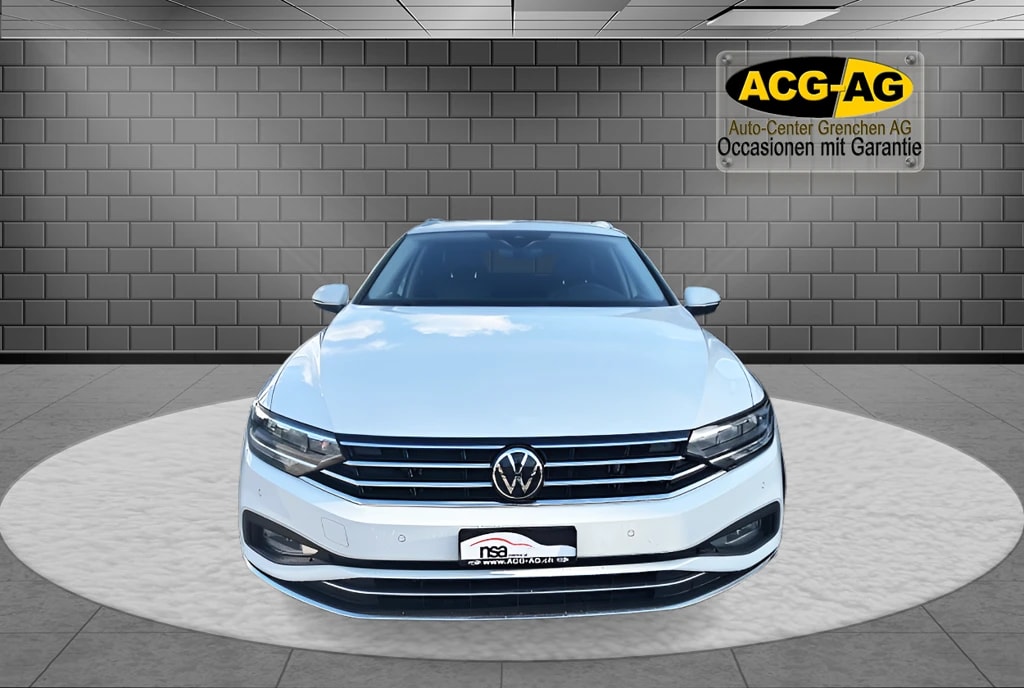 VW Passat 2.0 TDI BMT Elegance DSG ** Voll-Leder ** Gr-Navi ** RF-Kamera ** ACC ** Totwinkel-Assistent ** Anh-Kupplung ** Ab MFK-image-1