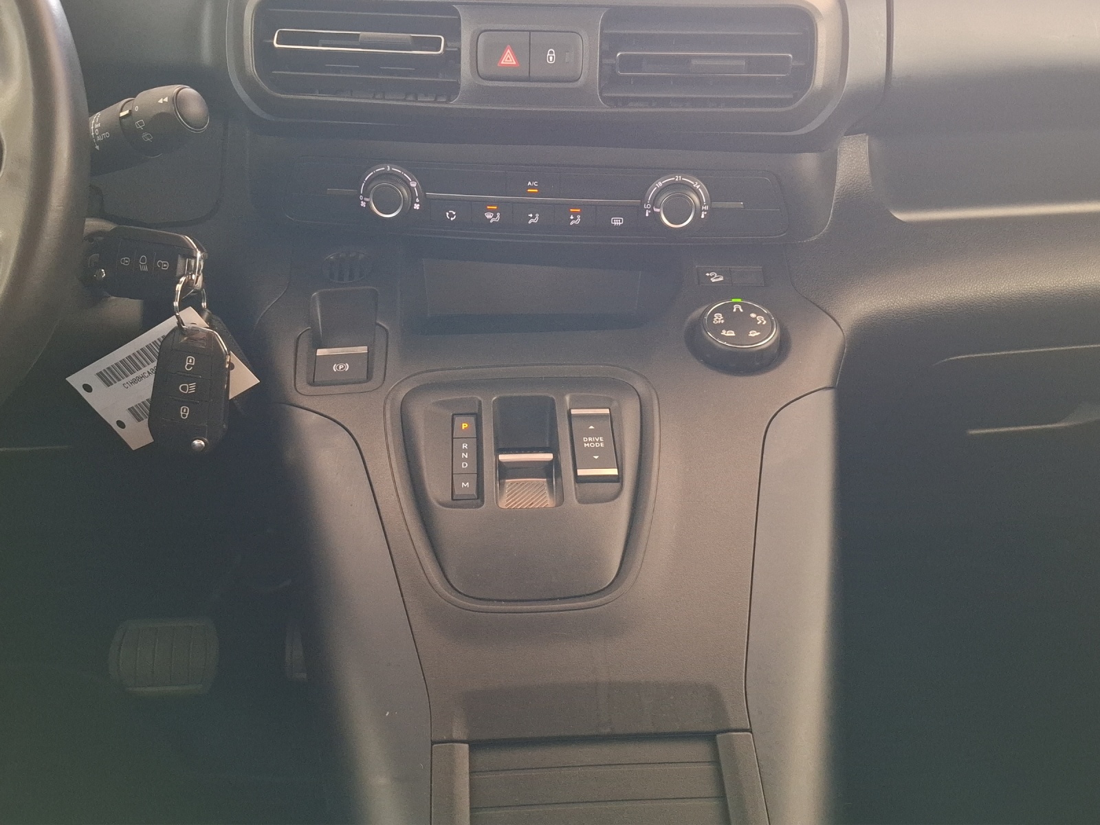 PEUGEOT Rifter 1.5 BlueHDi Allure Pack EAT8-image-12