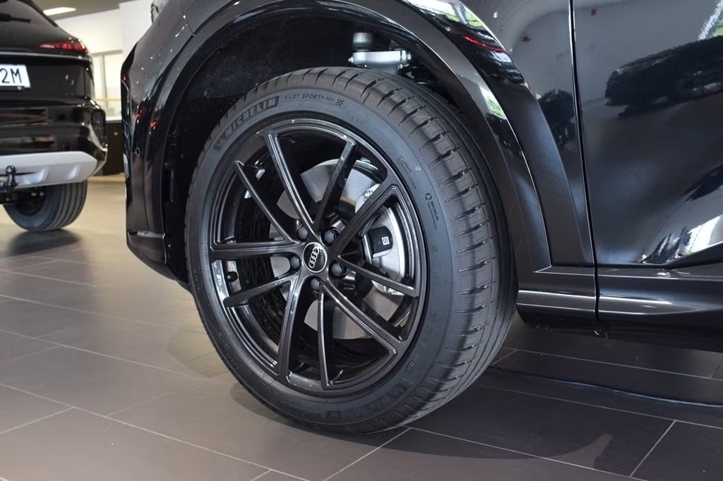AUDI Q5 TDI quattro 150 kW S-tronic-image-2
