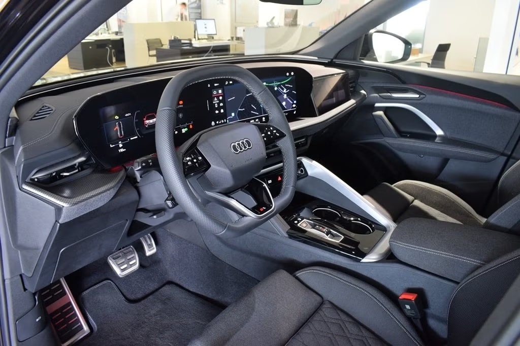 AUDI Q5 TDI quattro 150 kW S-tronic-image-3