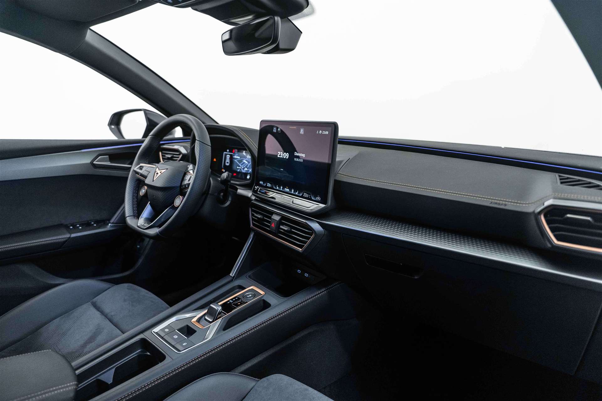 CUPRA LEON ST 2.0 TSi VZ 4Drive 333PS DSG-Automat-image-10