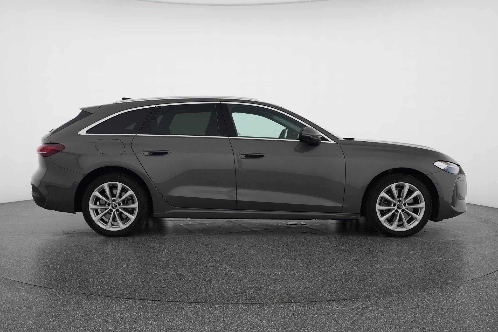 AUDI A5 Avant TDI quattro 150 kW Attraction S tronic-image-7