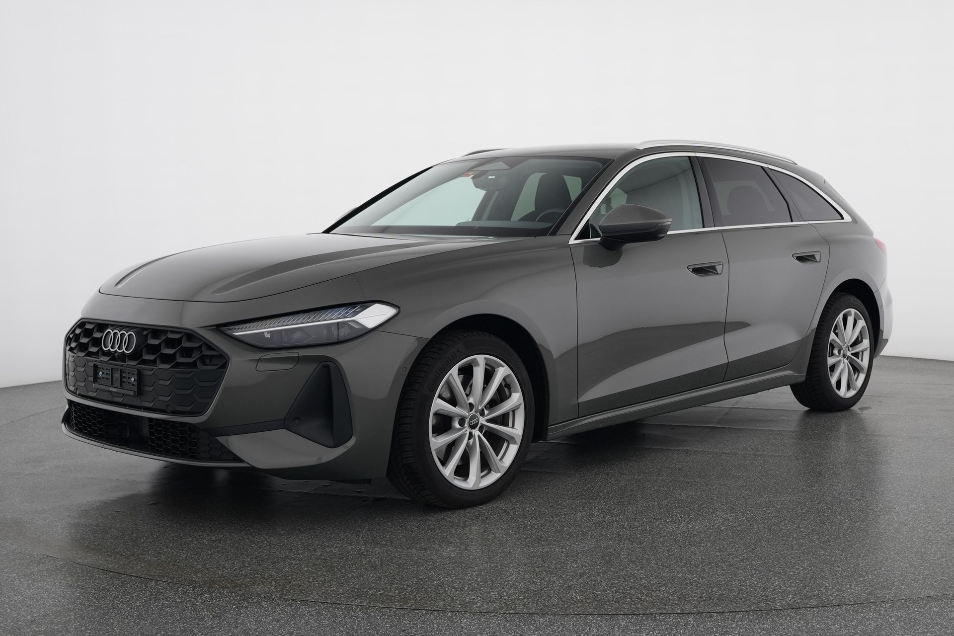 AUDI A5 Avant TDI quattro 150 kW Attraction S tronic-image-1