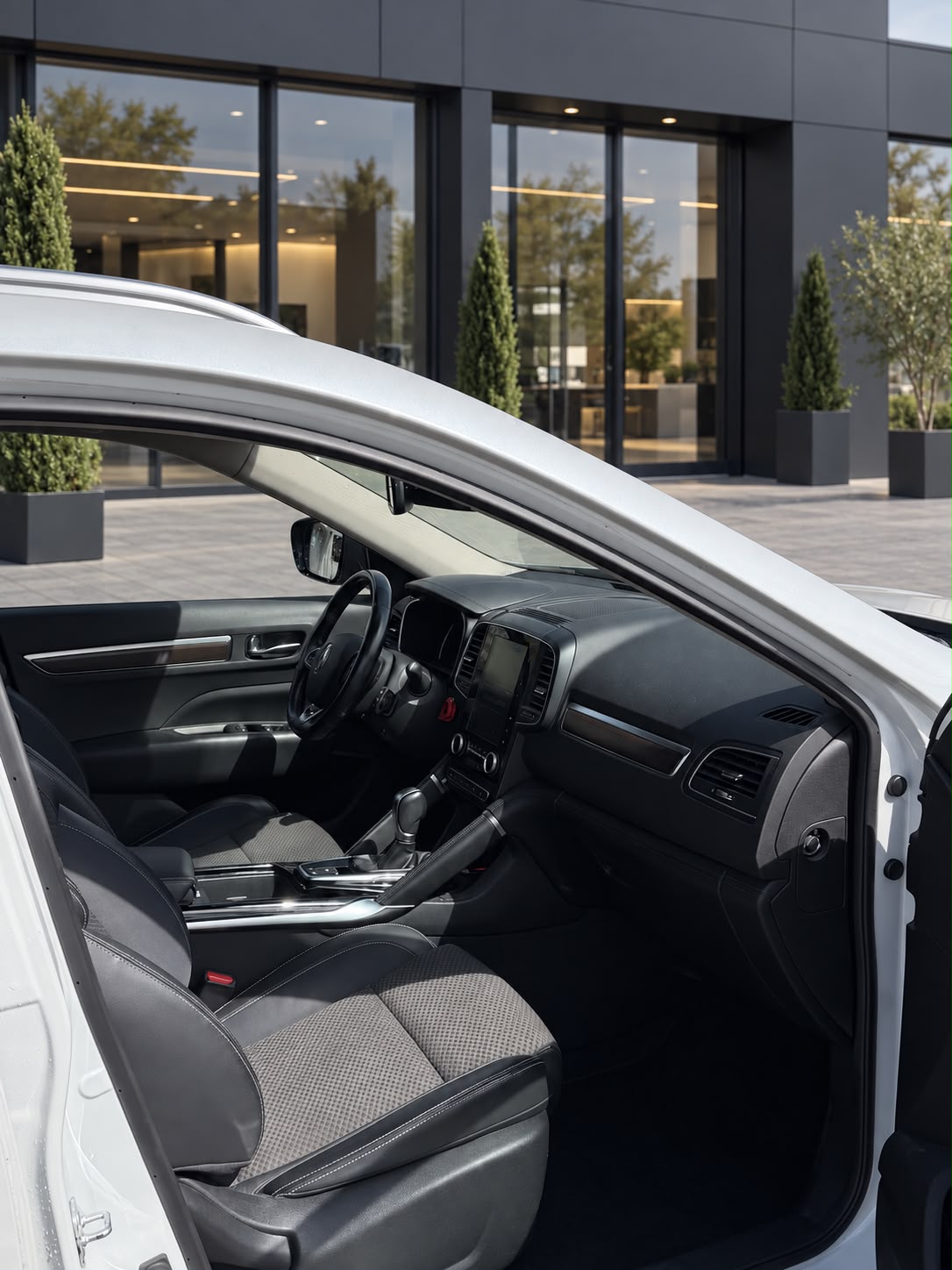 RENAULT Koleos 2.0 dCi Intens 4x4 Xtronic CVT-image-4