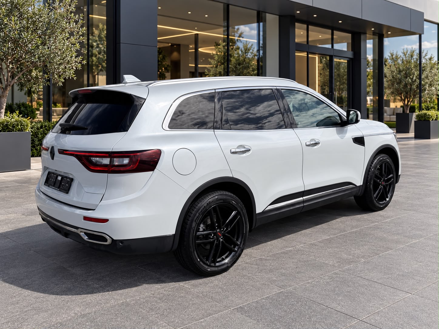 RENAULT Koleos 2.0 dCi Intens 4x4 Xtronic CVT-image-2