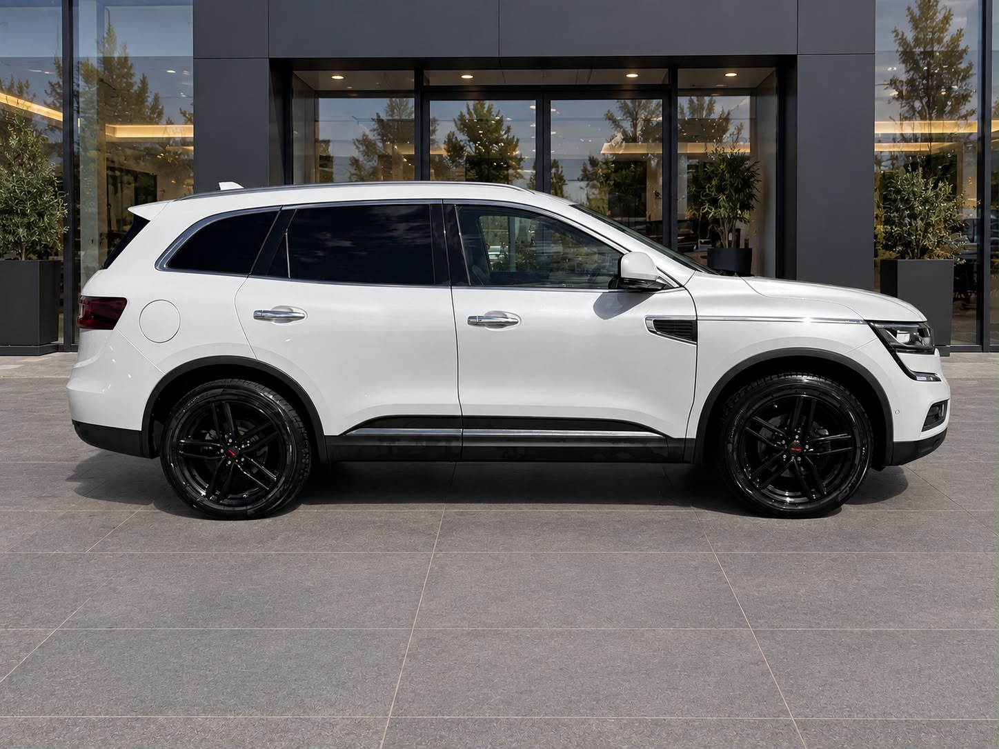 RENAULT Koleos 2.0 dCi Intens 4x4 Xtronic CVT-image-3