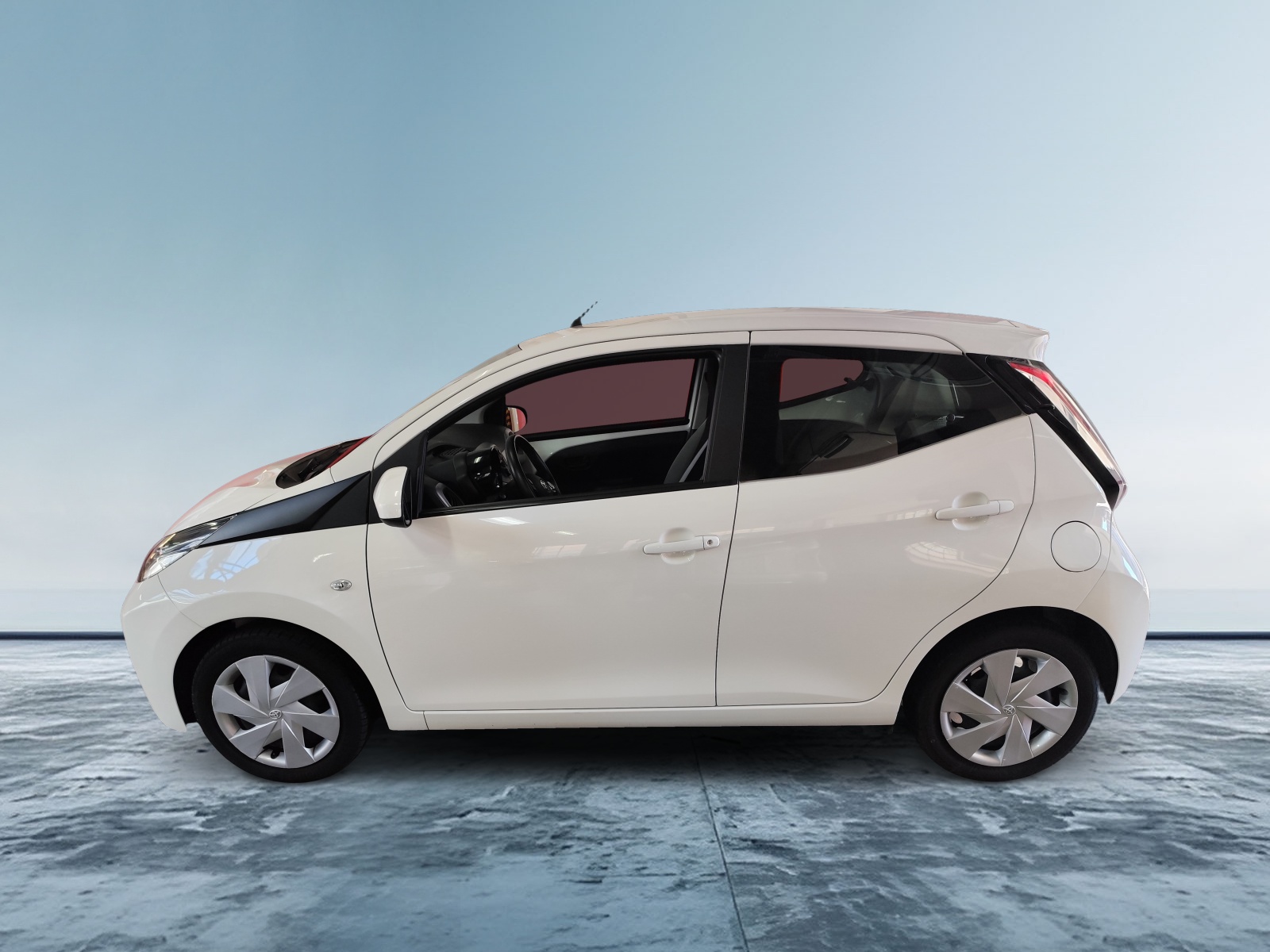 TOYOTA Aygo 1.0 VVT-i x-play-showroom-element-2