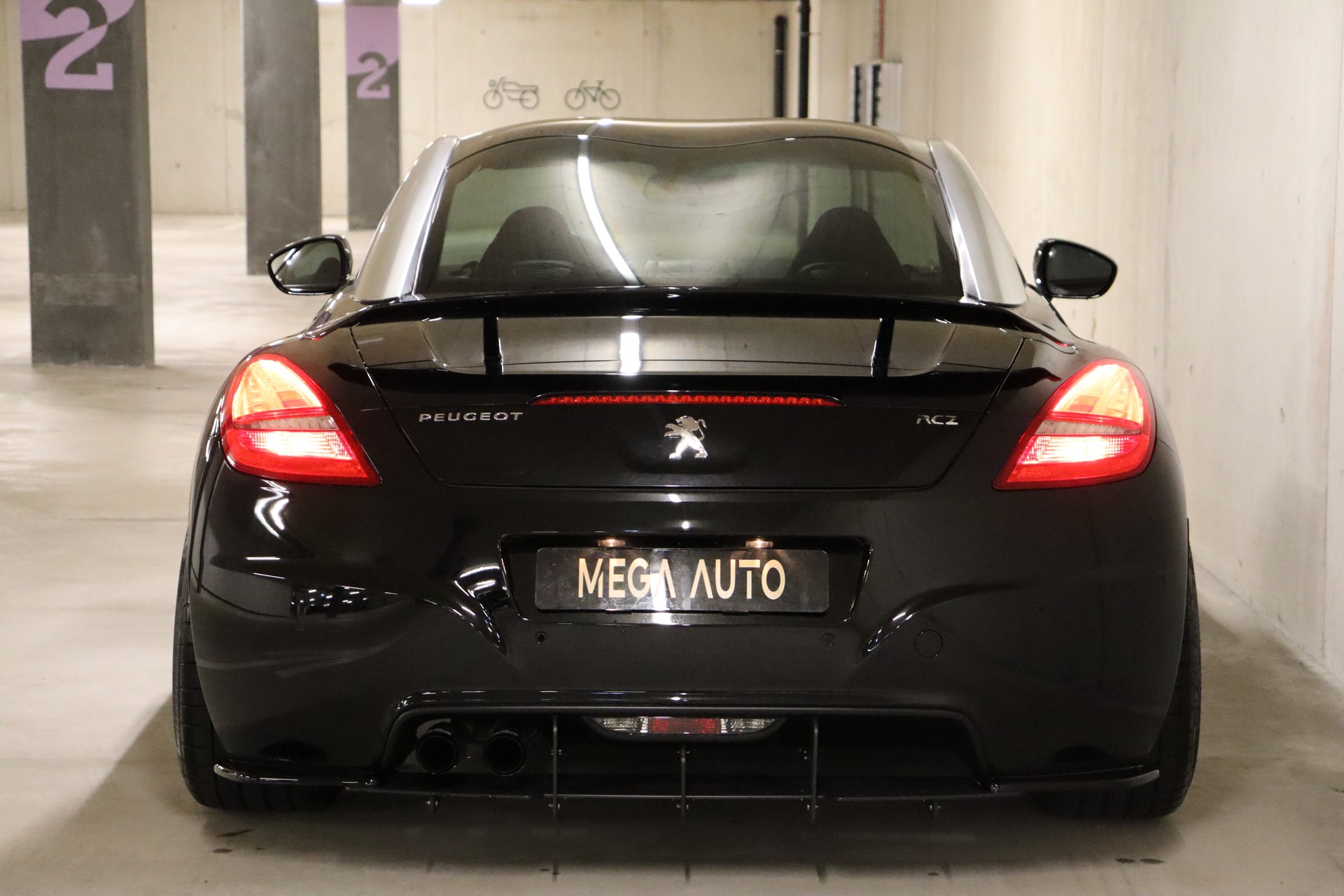 PEUGEOT RCZ 1.6 TURBO * AUTOMATIC * FRISCH AB MFK SOWIE SERVICE * TIEFERGELEGT * FELGEN *-image-8