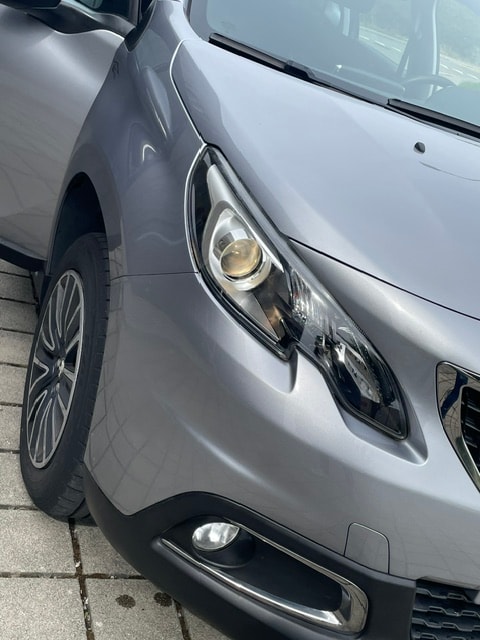 PEUGEOT 2008 1.2 PureTech Active-image-5