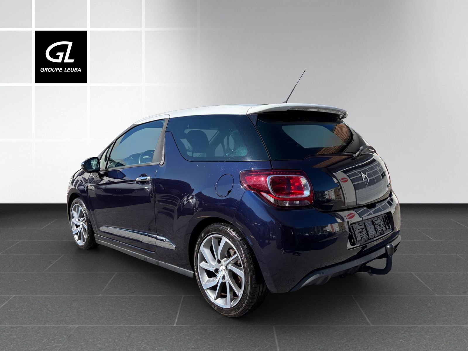 DS AUTOMOBILES DS 3 1.2 PureTech SpoChic-image-3