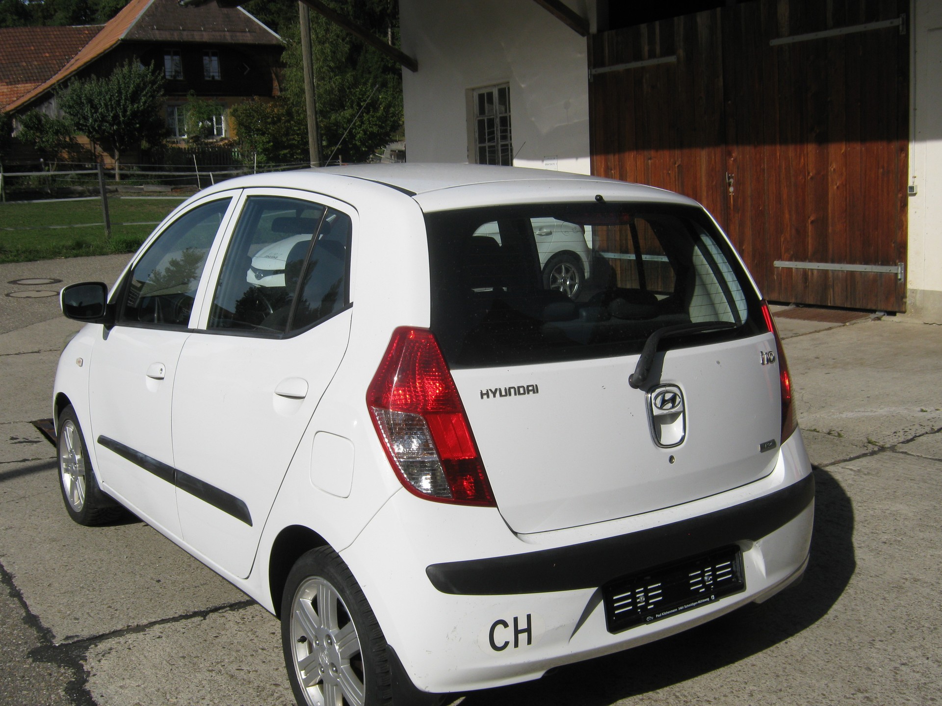 HYUNDAI i10 1.2 Style-image-8