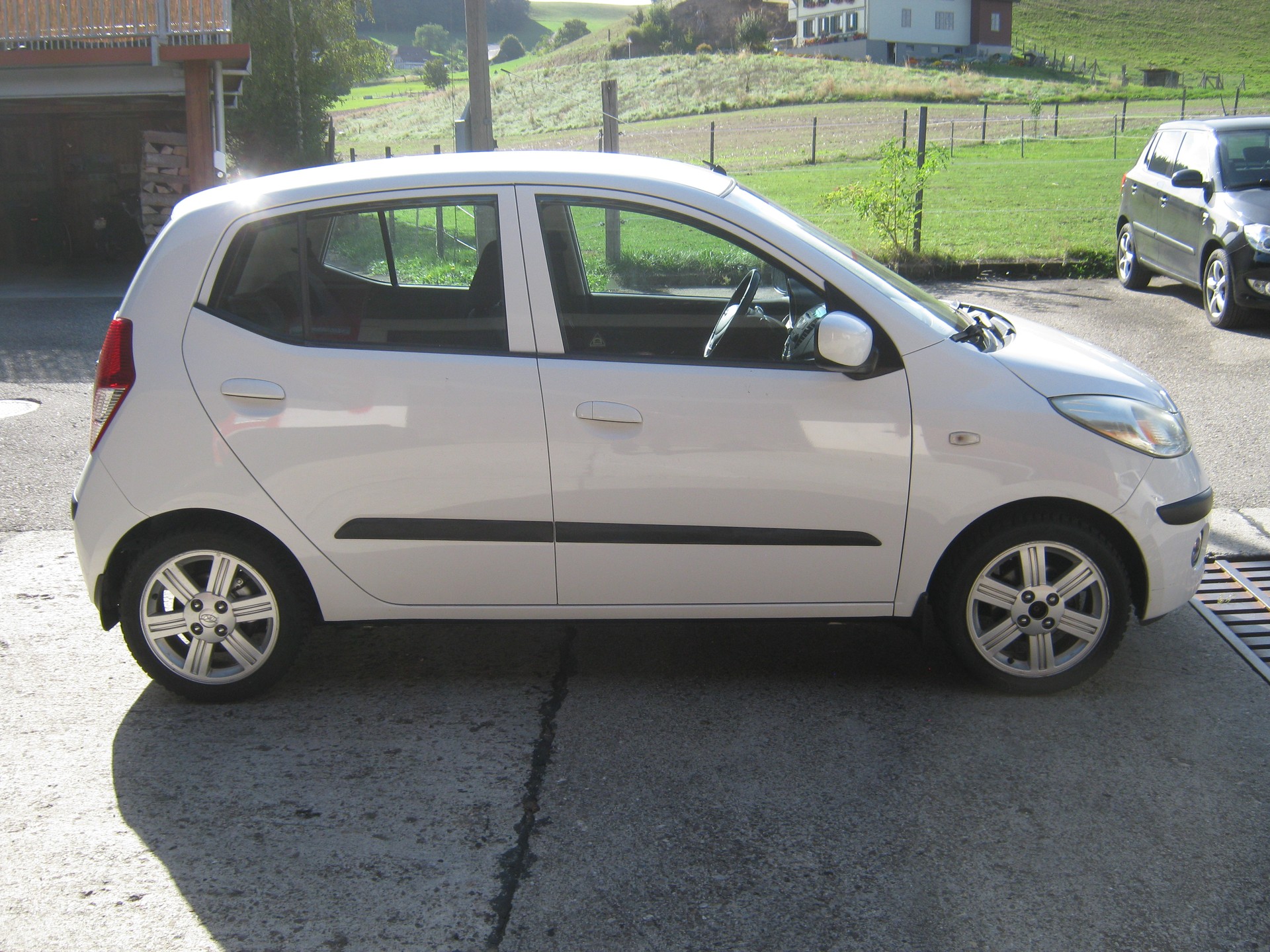 HYUNDAI i10 1.2 Style-image-6