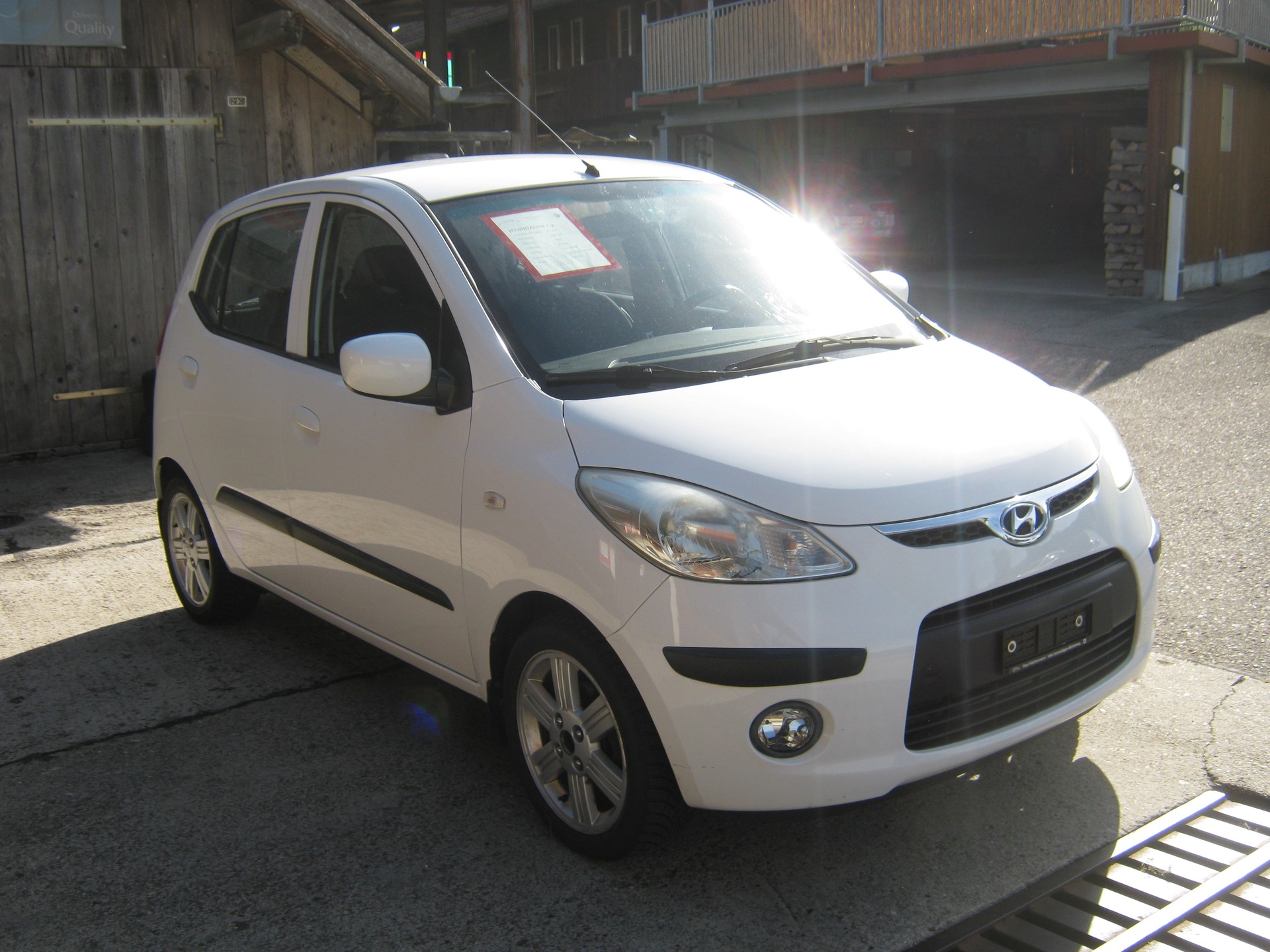HYUNDAI i10 1.2 Style-image-2