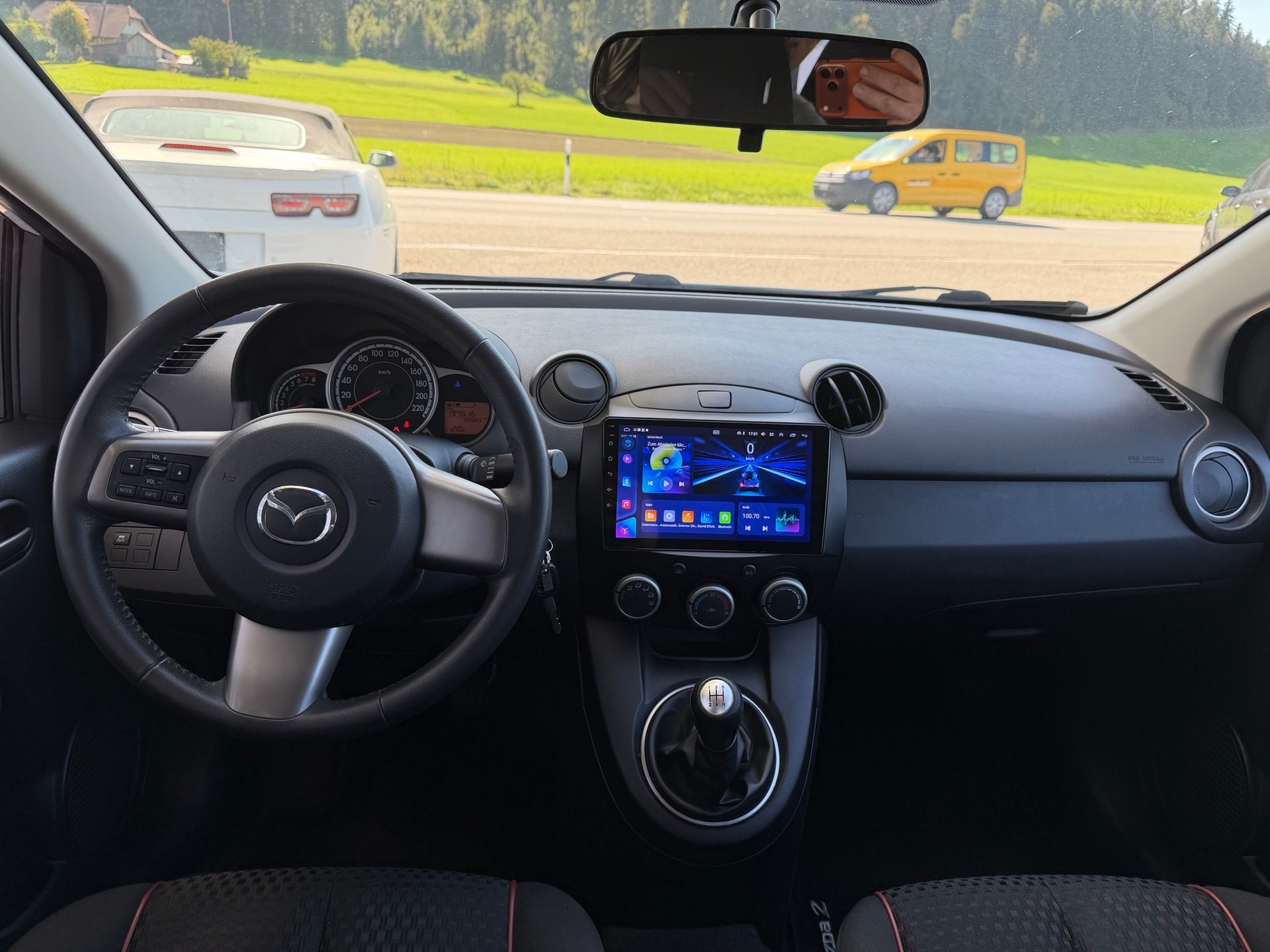 MAZDA 2 1.3i 16V Motion-image-6