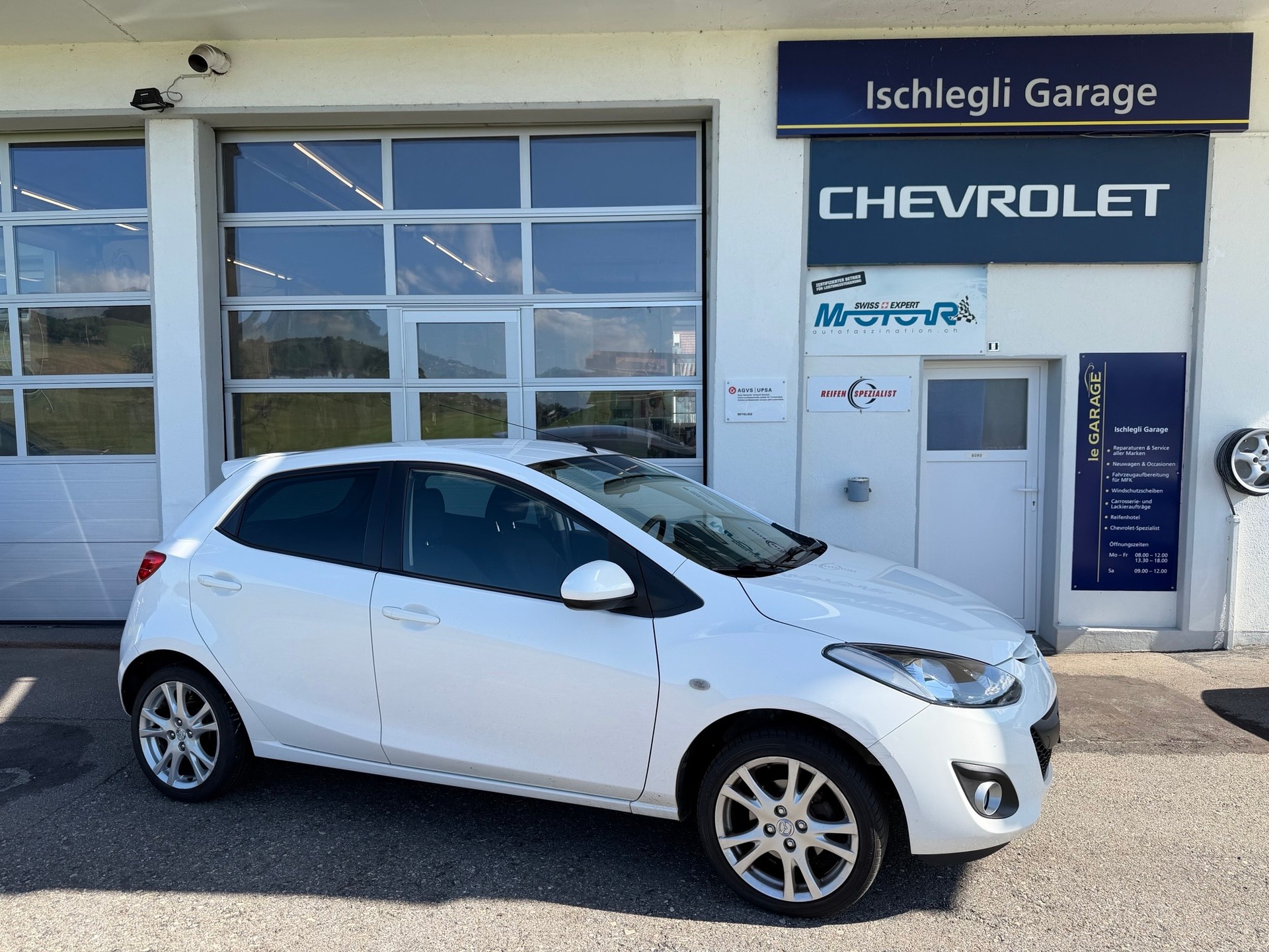 MAZDA 2 1.3i 16V Motion-image-0
