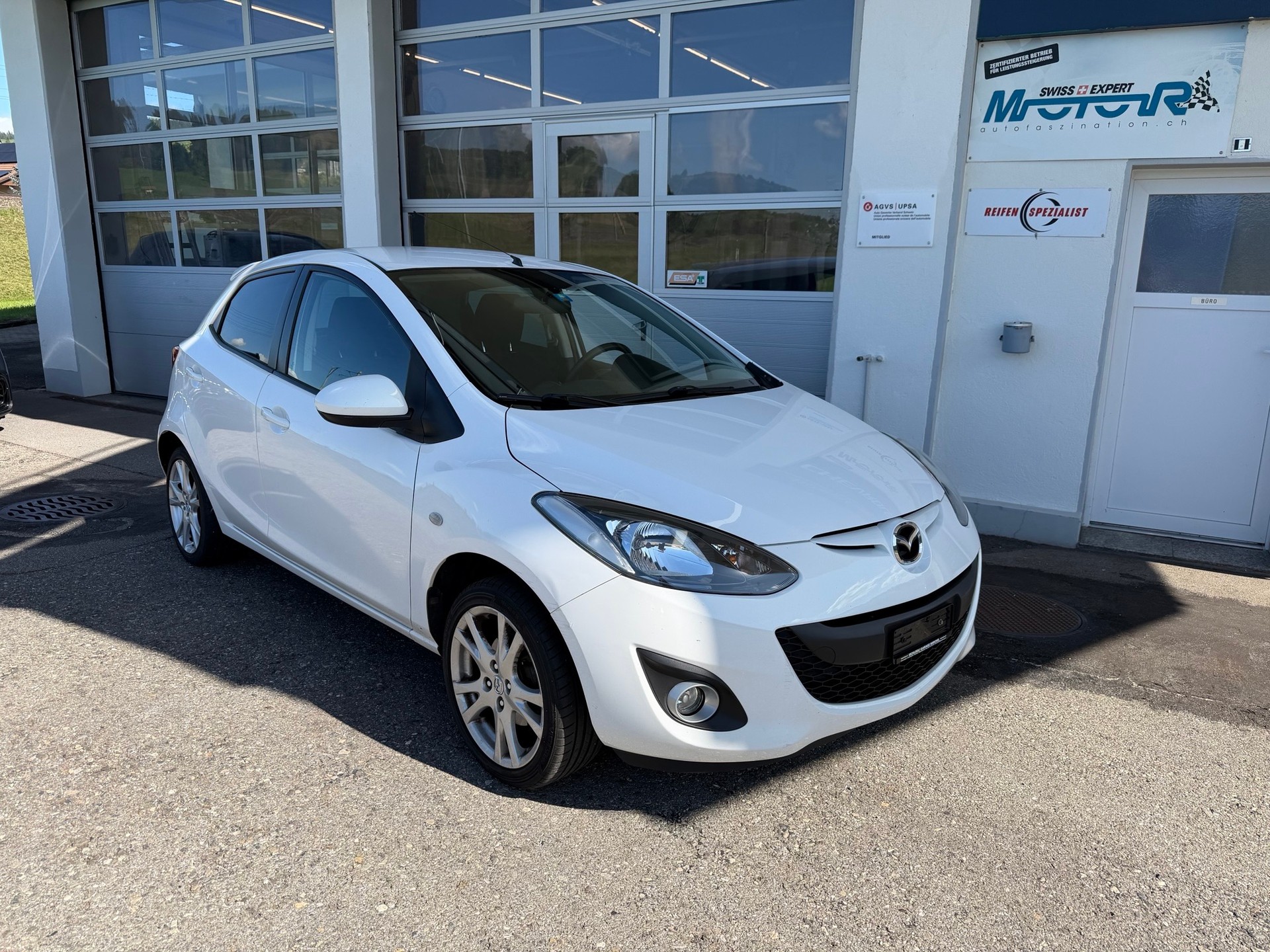 MAZDA 2 1.3i 16V Motion-image-1