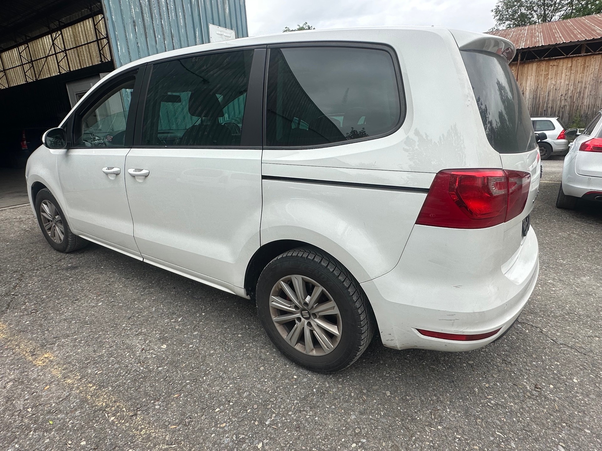 SEAT Alhambra 2.0 TDI Reference Eco DSG-image-3