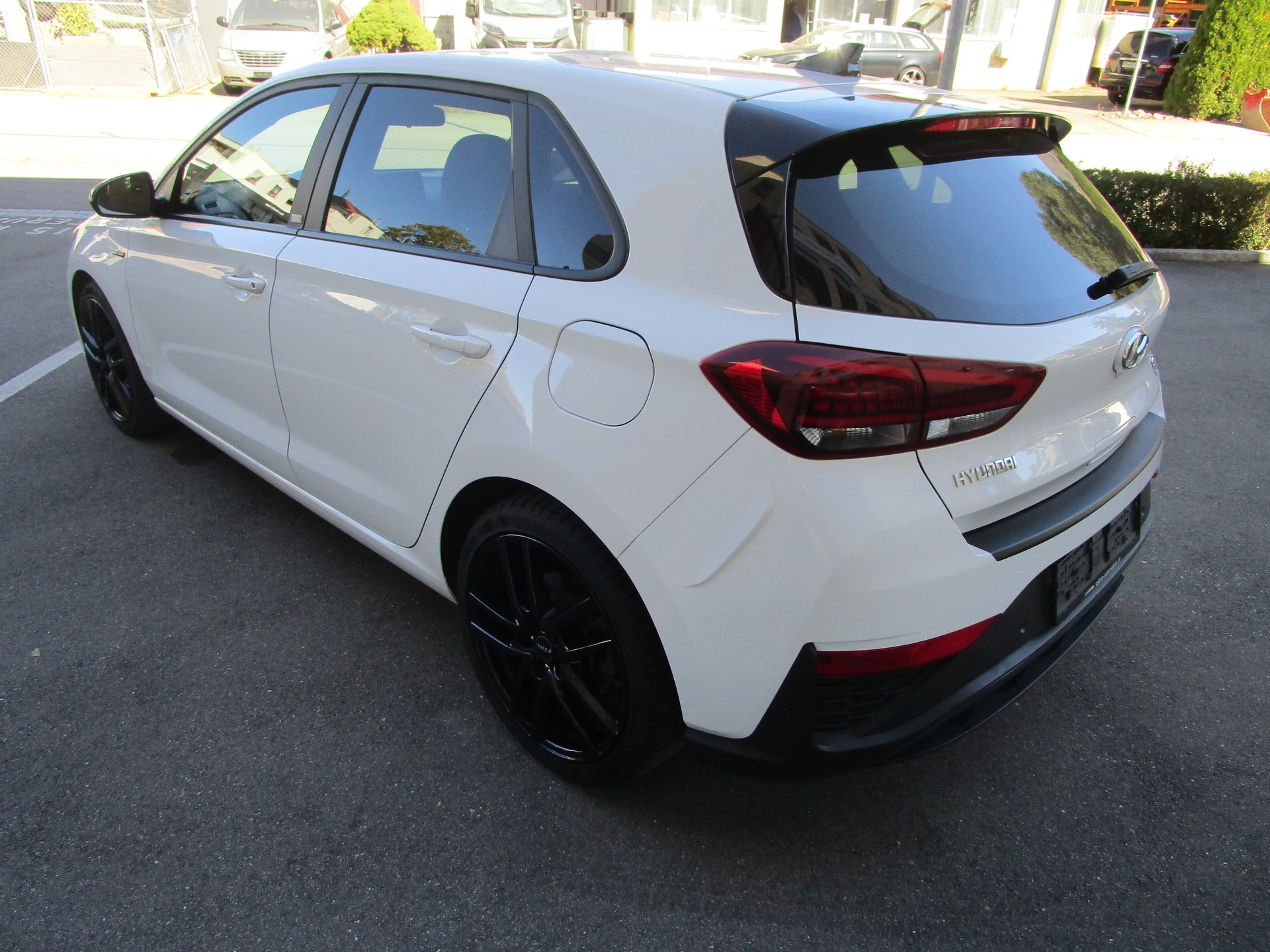 HYUNDAI i30 1.5 T-GDi N Line 48V MH DCT-image-2