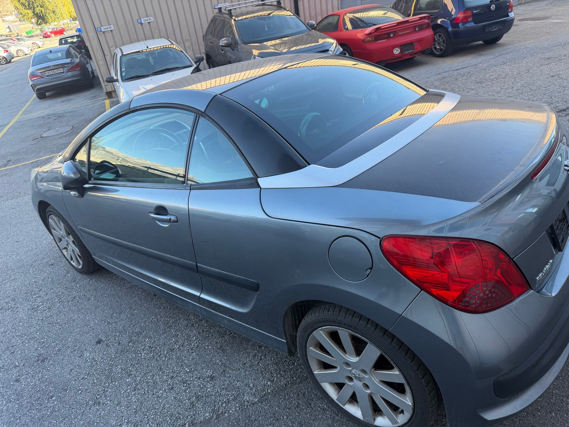 PEUGEOT 207 CC 1.6 16V Trendy-image-5