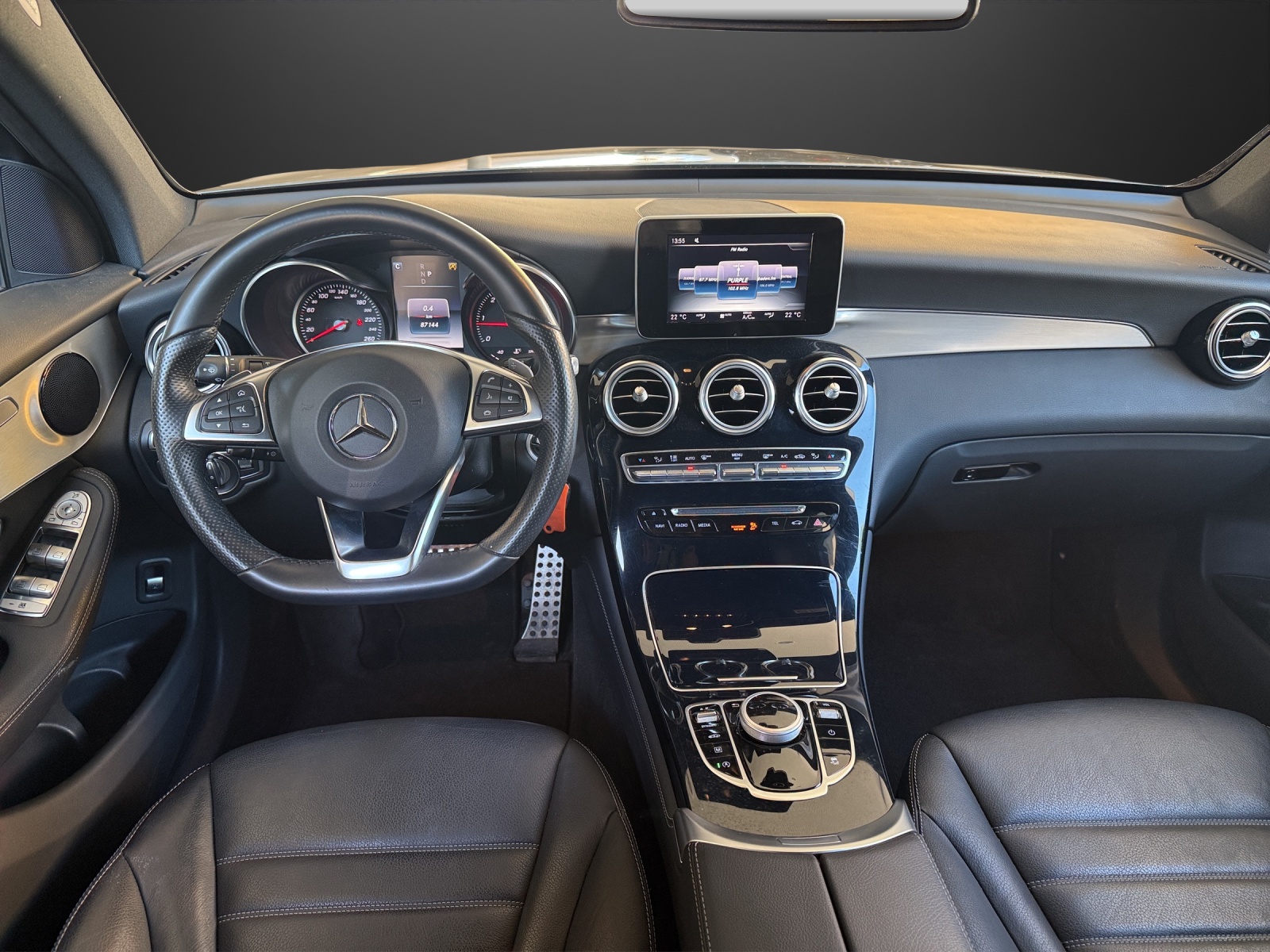 MERCEDES-BENZ GLC 250 d AMG Line 4Matic 9G-Tronic-image-9