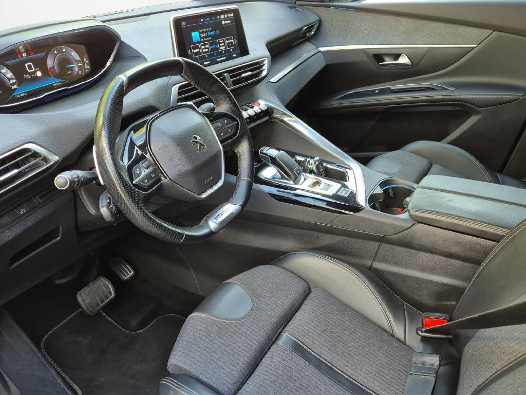 PEUGEOT 5008 1.5 BlueHDi GT Line 7-Plätzer-image-4