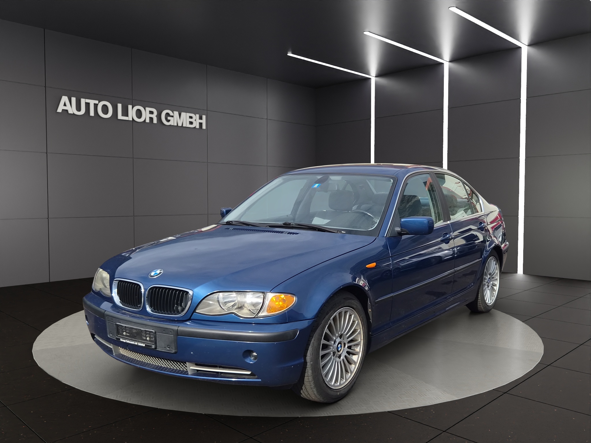 Car photo