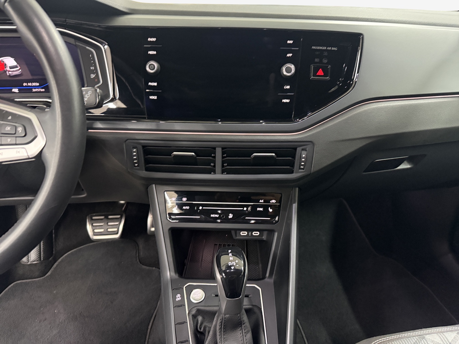 VW Polo 1.0 TSI R-Line DSG-image-10