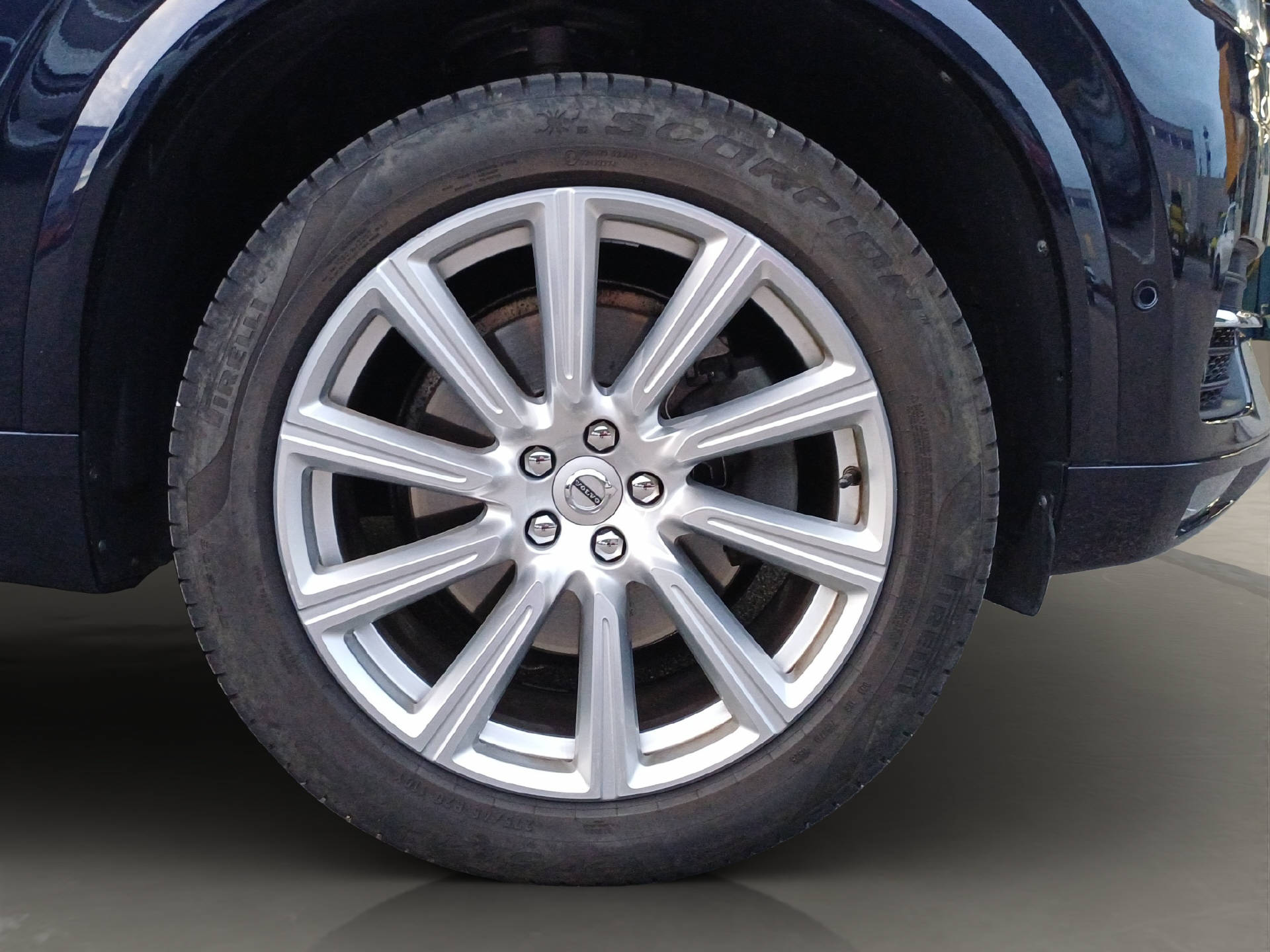 VOLVO XC90 2.0 T6 Inscription 7P. AWD-image-11