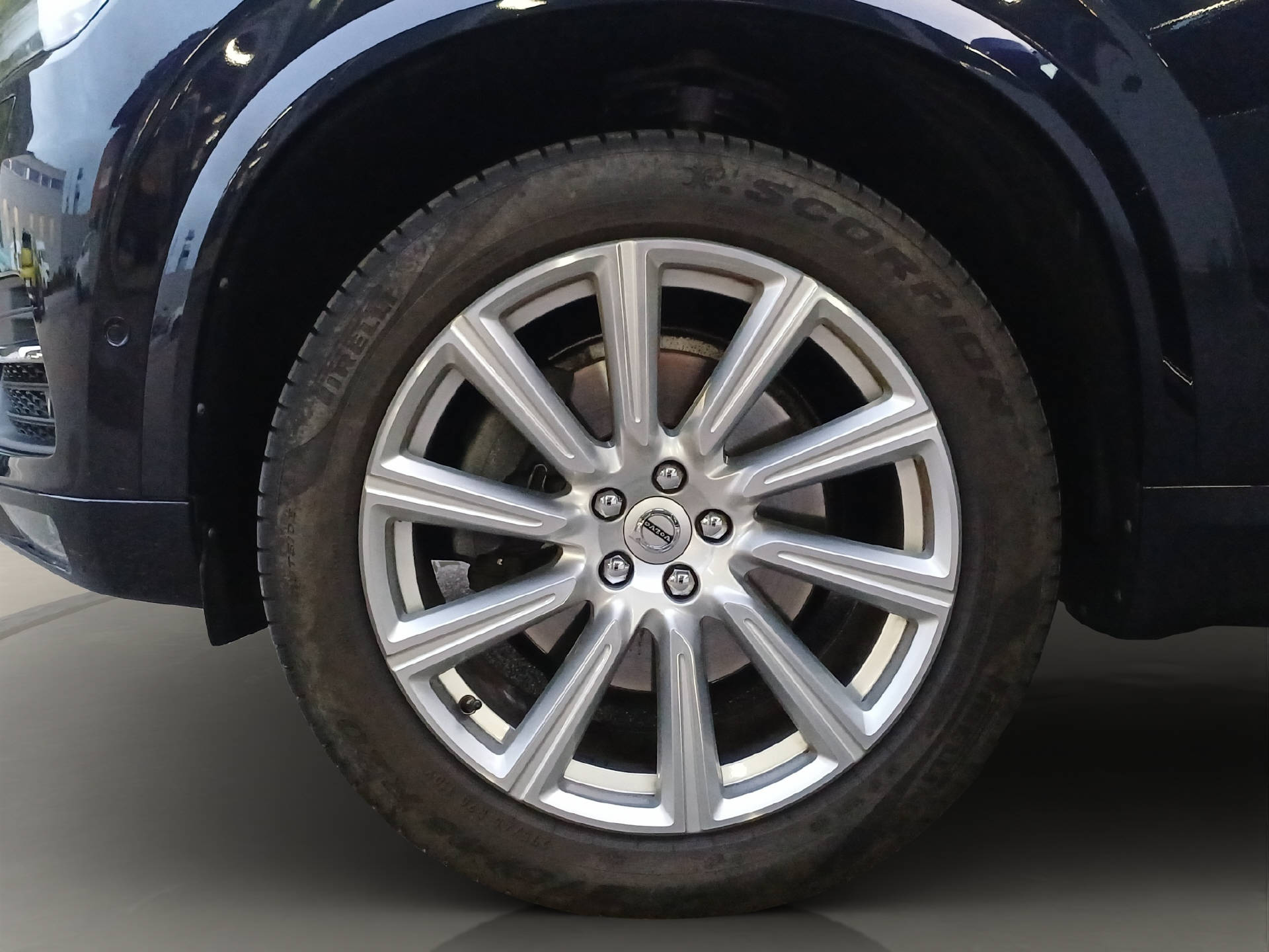 VOLVO XC90 2.0 T6 Inscription 7P. AWD-image-8