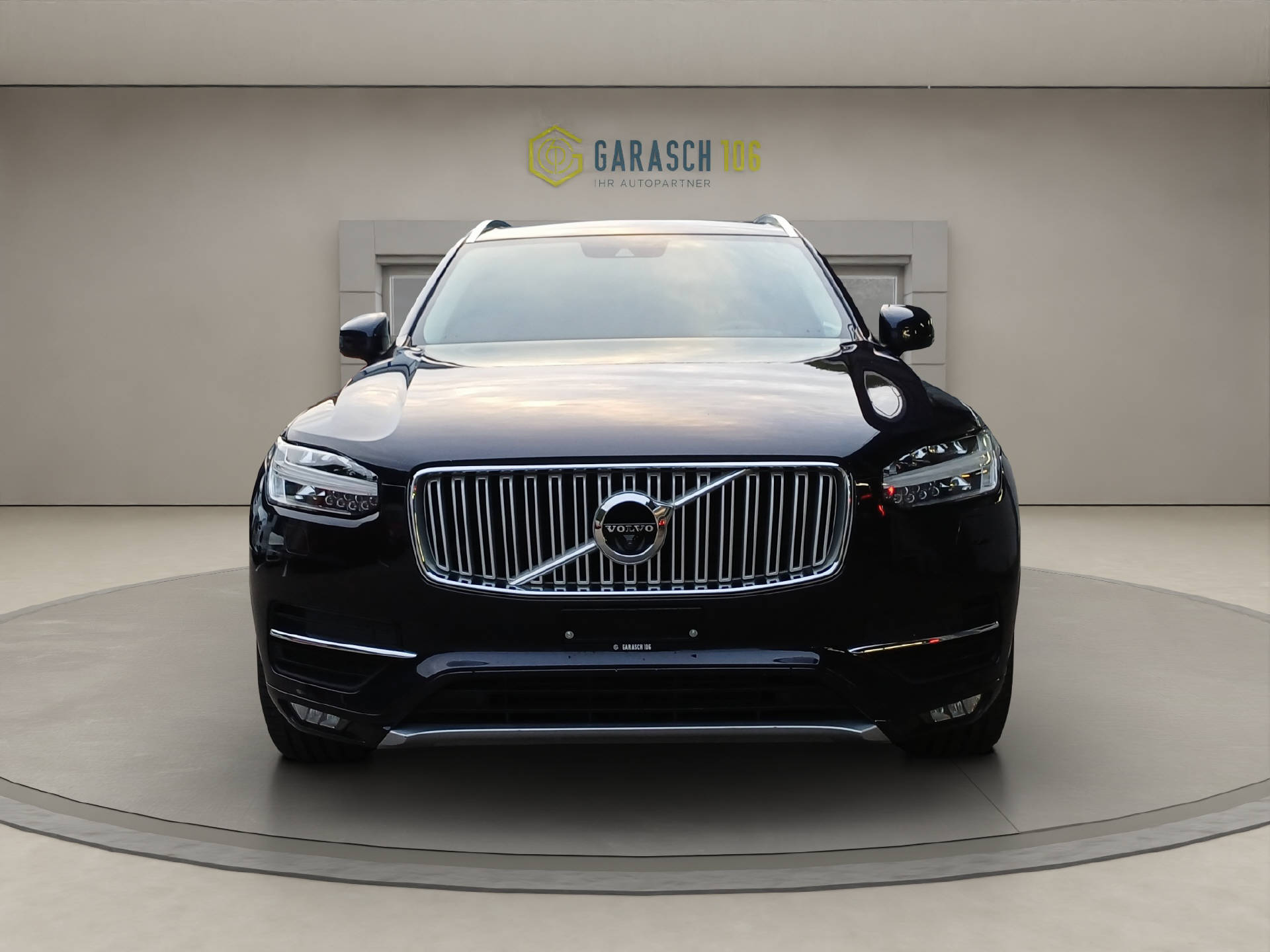 VOLVO XC90 2.0 T6 Inscription 7P. AWD-image-1